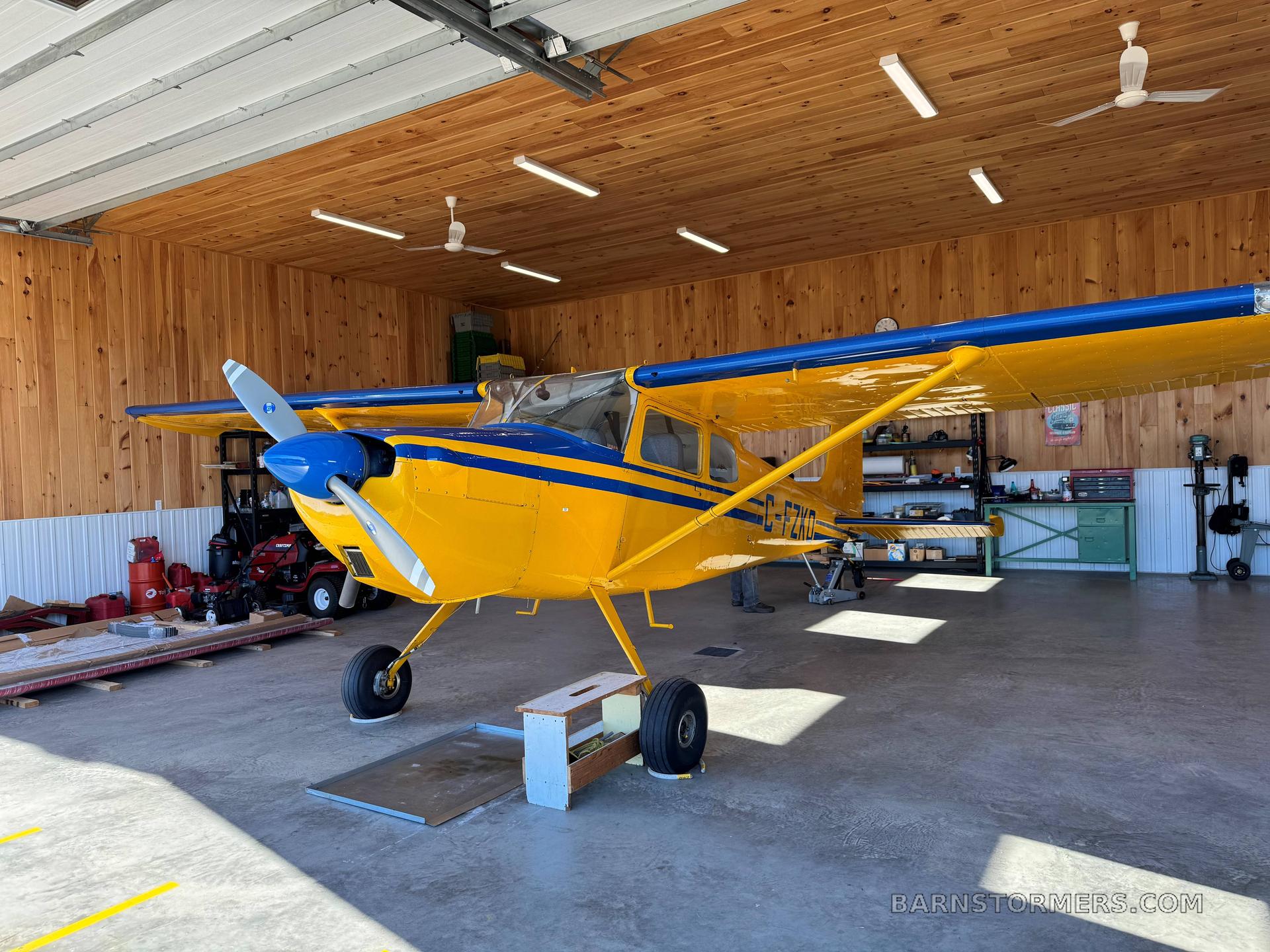 2029 Cessna 172 thumbnail 4