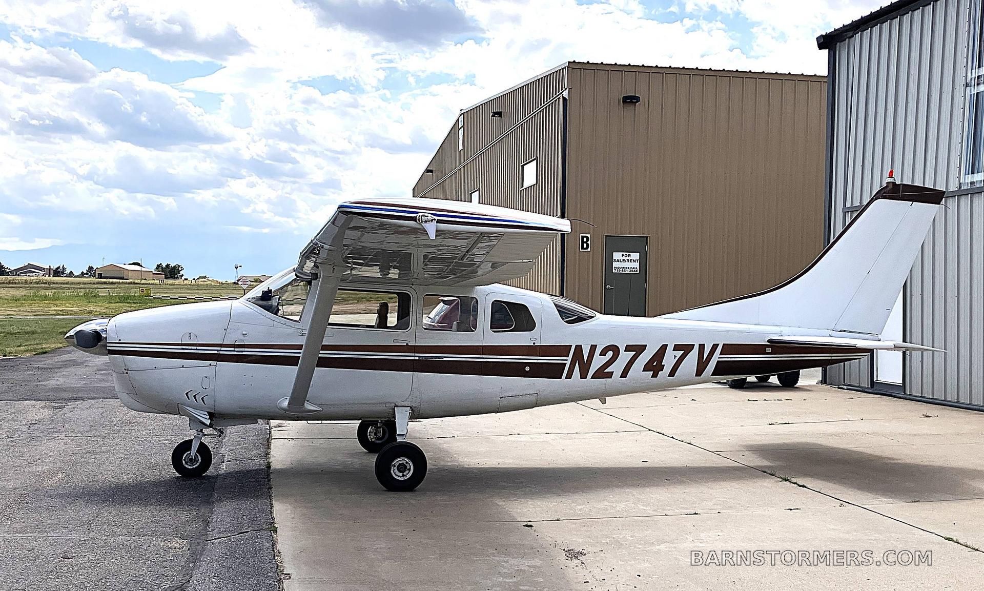1964 Cessna 210 thumbnail 3