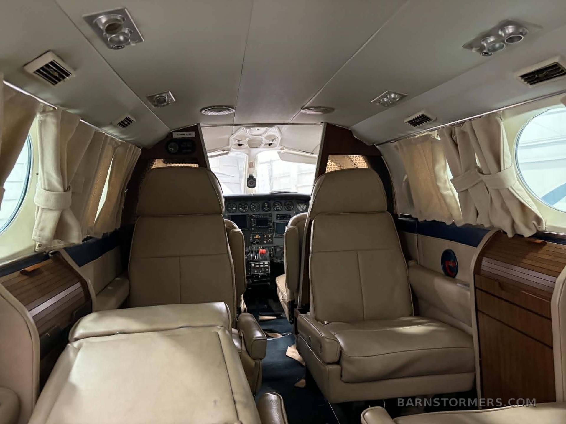 1976 Cessna 421 thumbnail 2