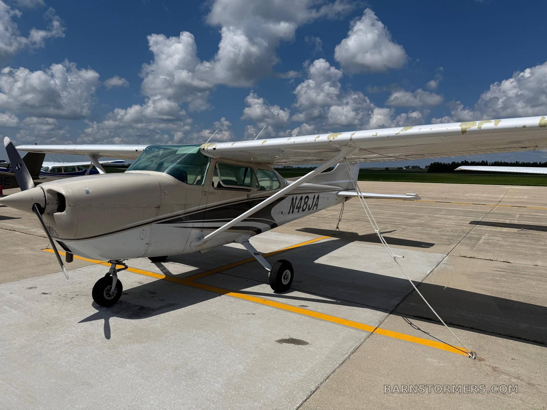 1975 Cessna 172