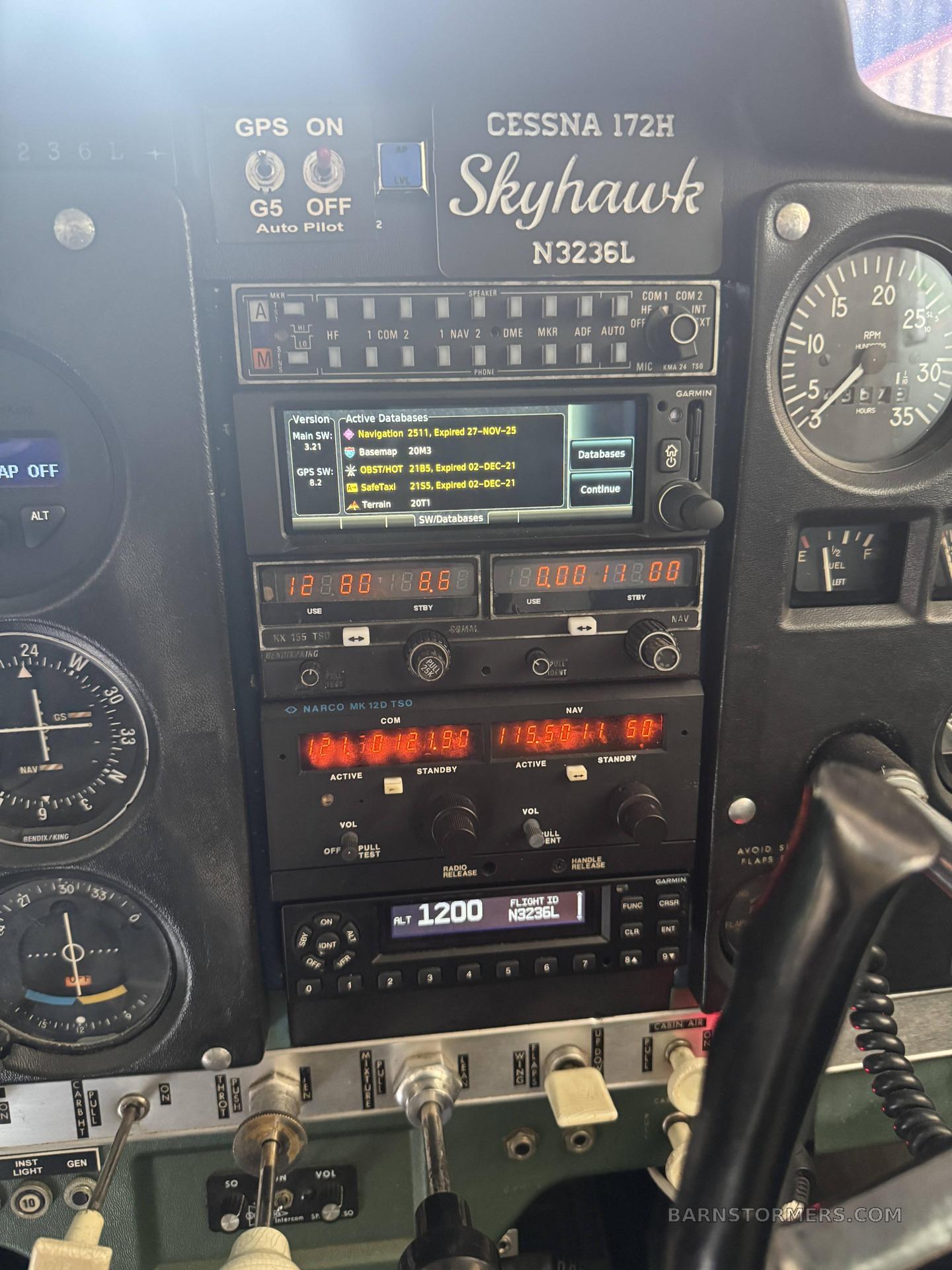 FOR SALE CESSNA 172H N3236L 4