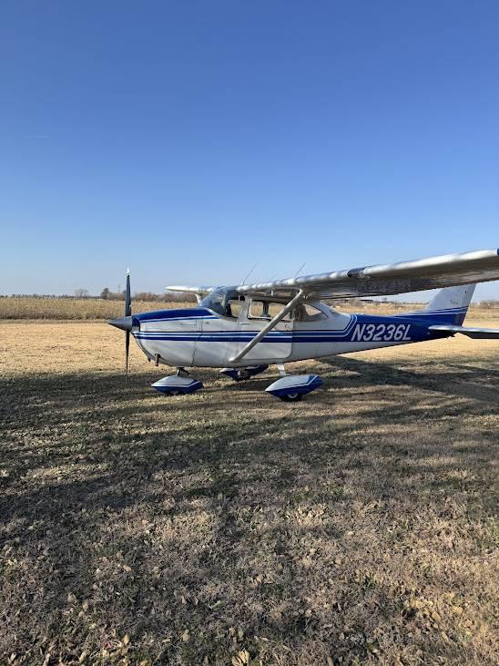2024 Cessna 172 thumbnail 4