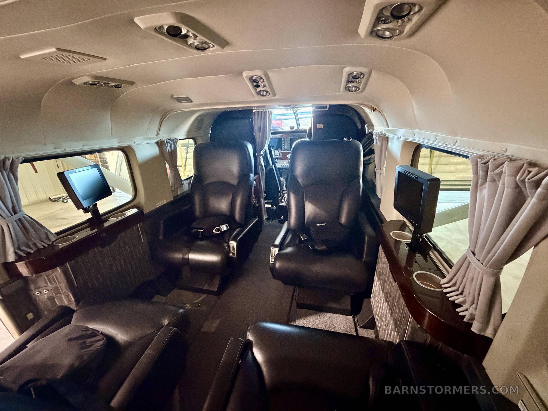 2011 Cessna thumbnail 4