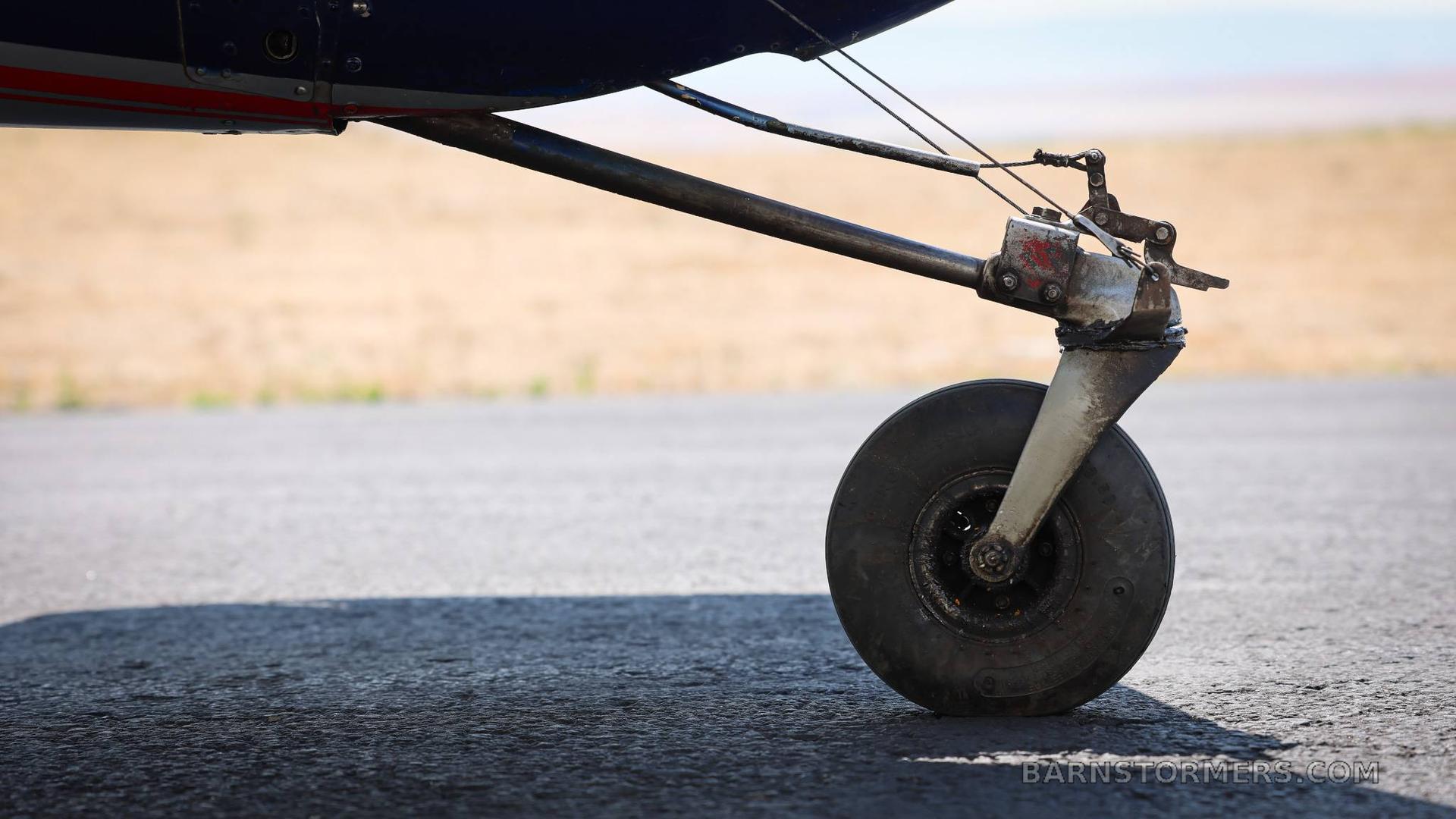 1955 Cessna 180 thumbnail 5