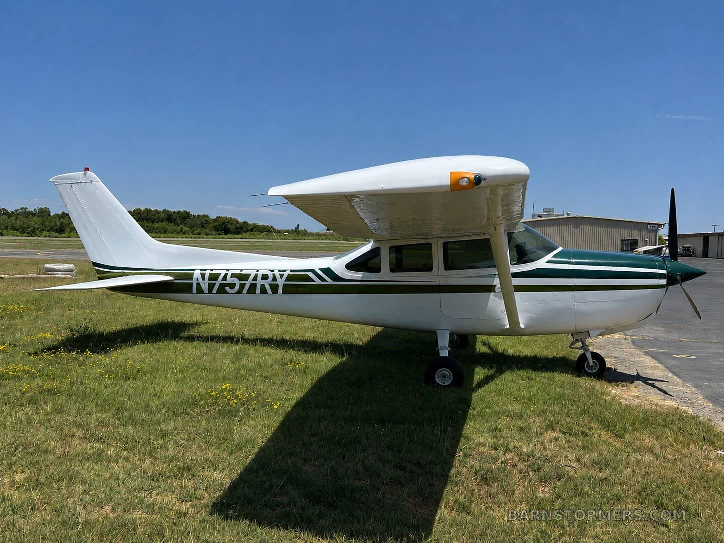 1979 Cessna 182 thumbnail 2