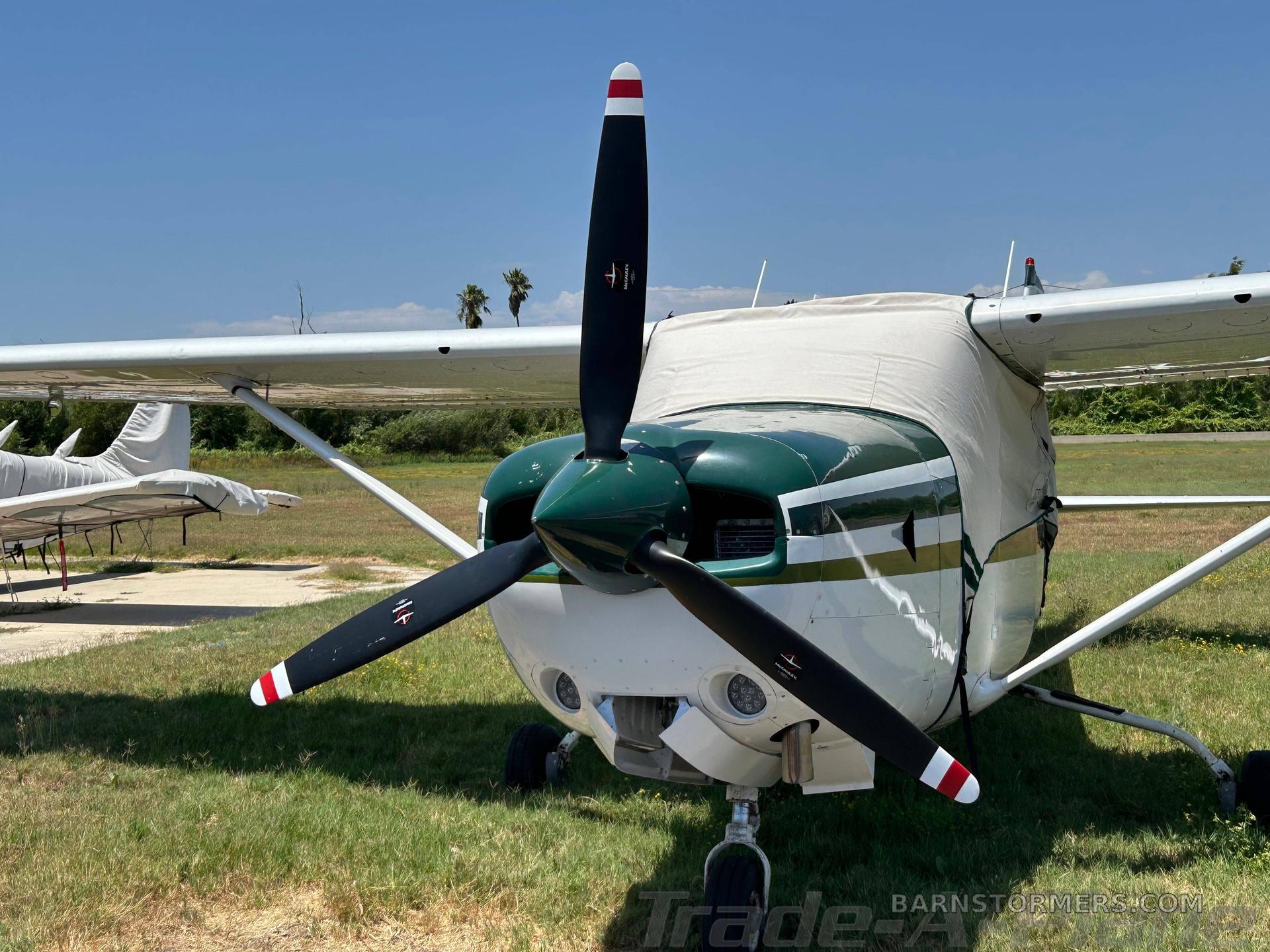 1979 Cessna 182 thumbnail 5