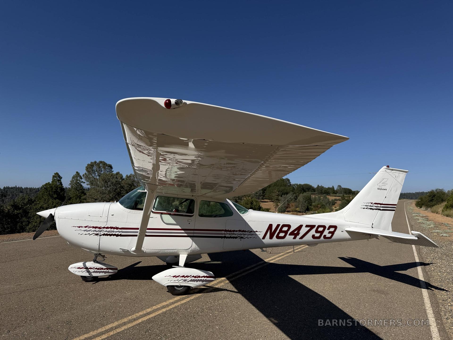 1969 Cessna 172 thumbnail 5