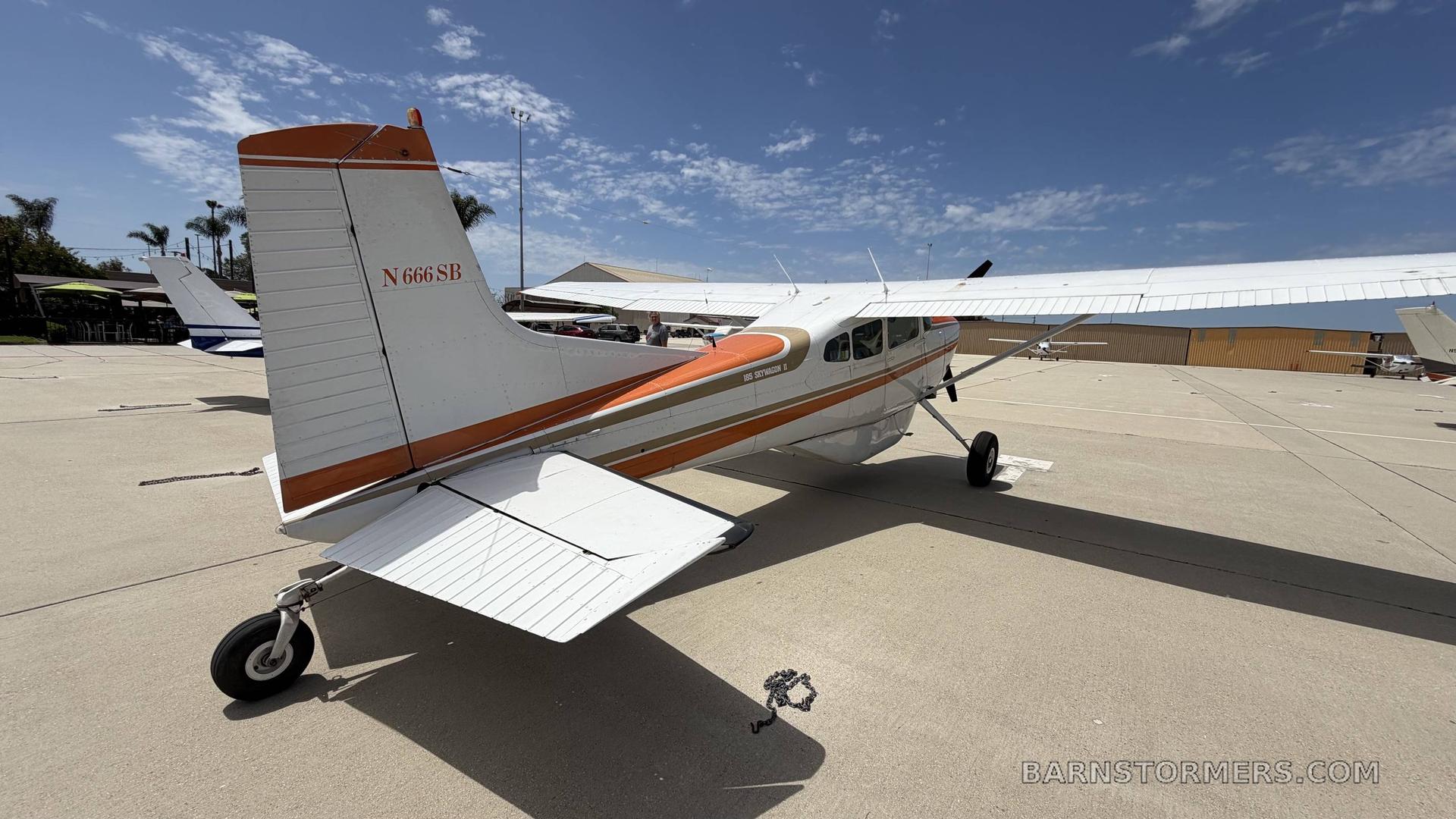 1980 Cessna 185 thumbnail 3