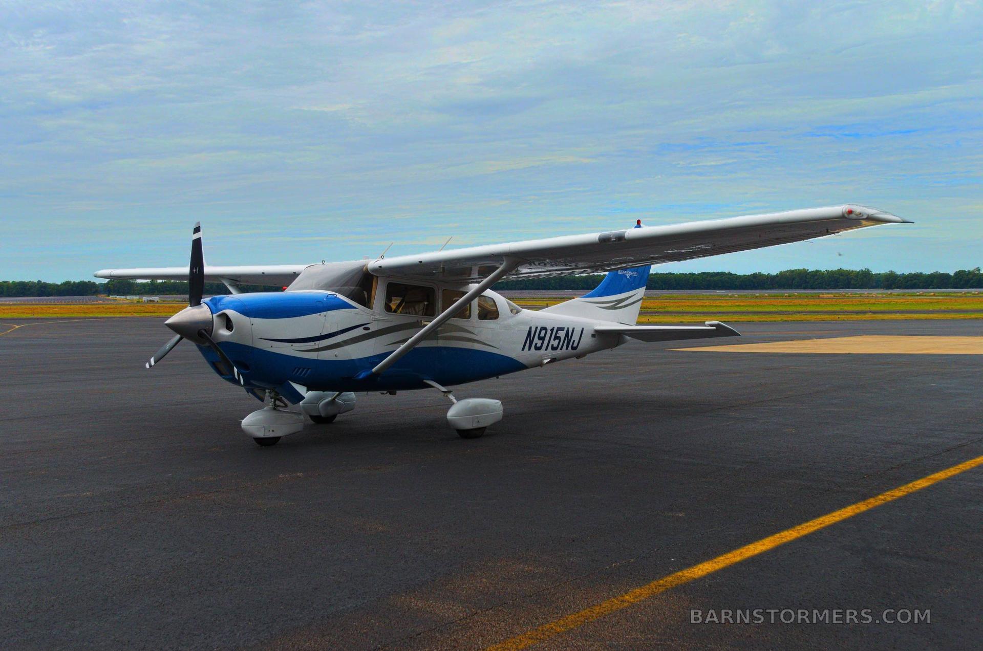 Cessna 206 thumbnail 2