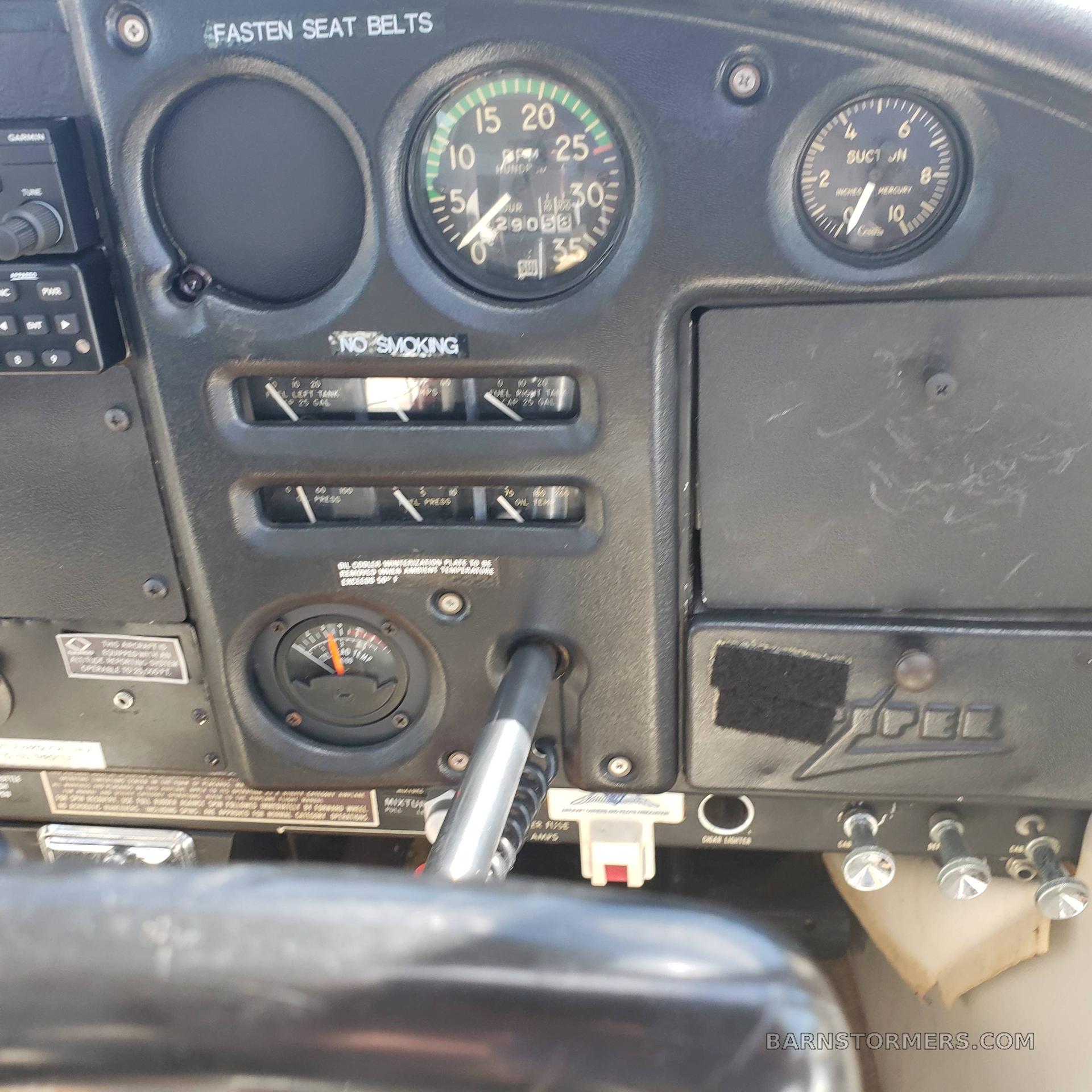 1974 Cessna 172 thumbnail 4