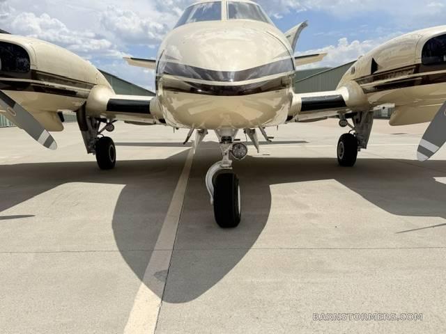 1980 Beechcraft B60 Duke, photo 9