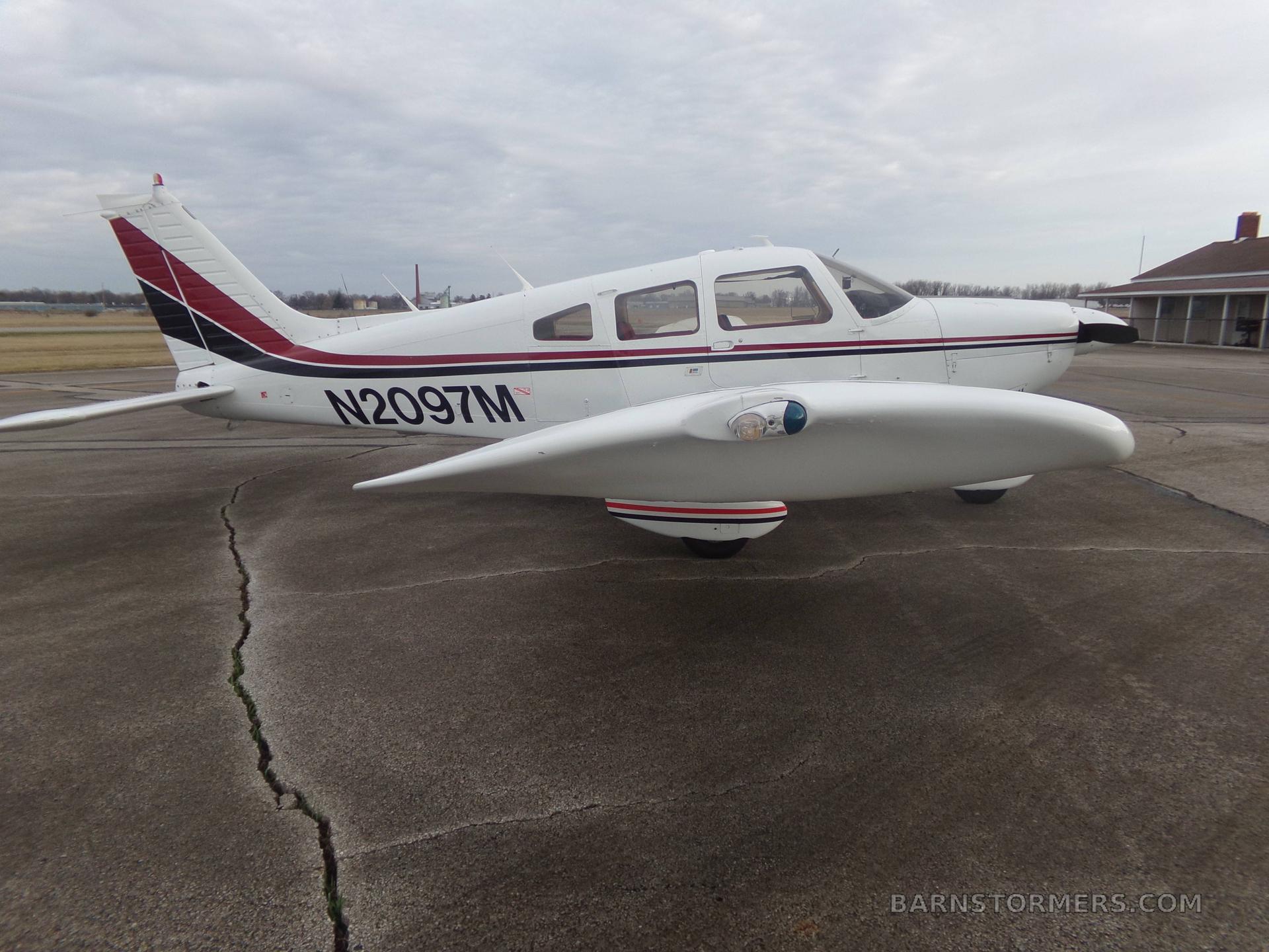 1978 Piper Archer thumbnail 4