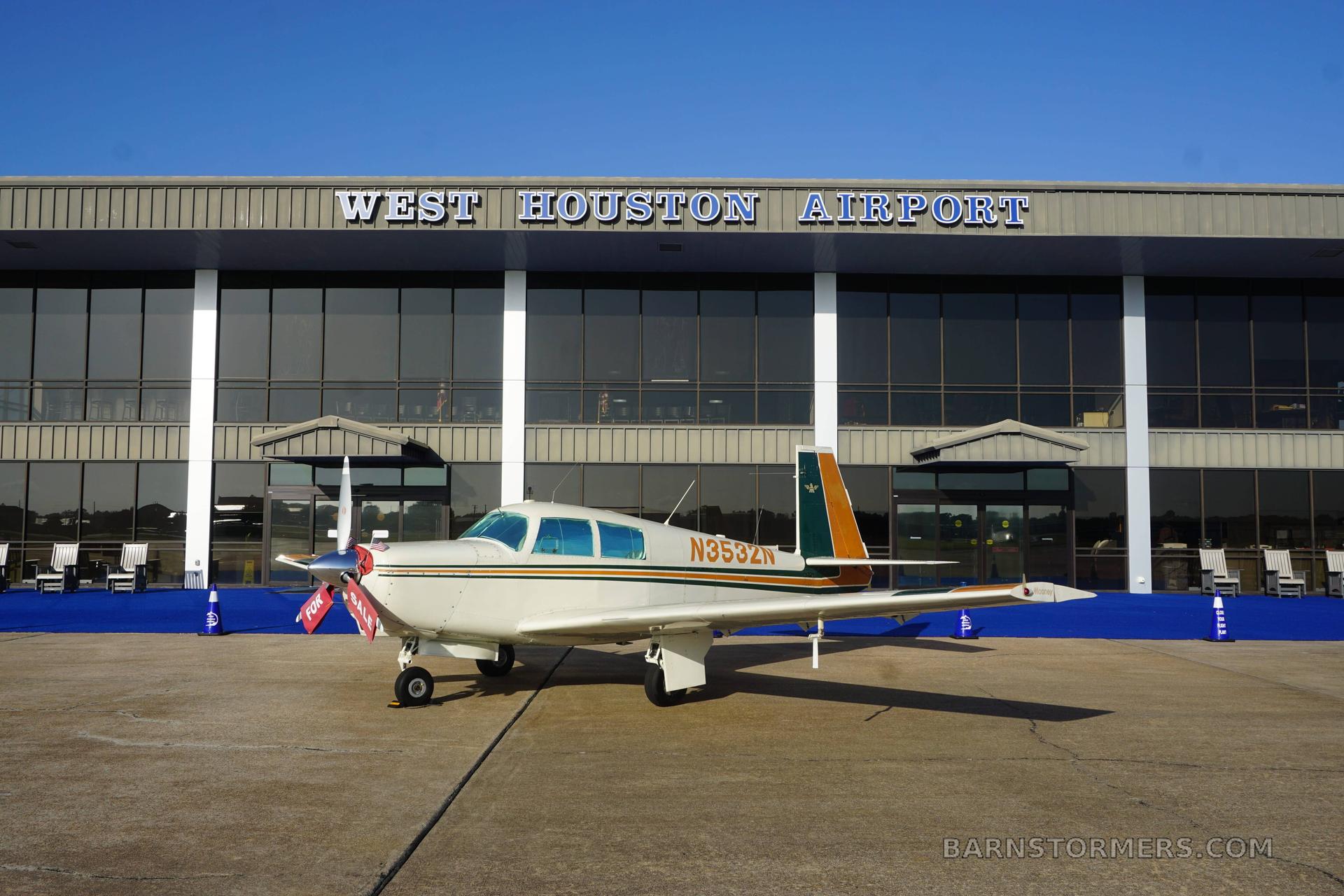 1968 Mooney M20