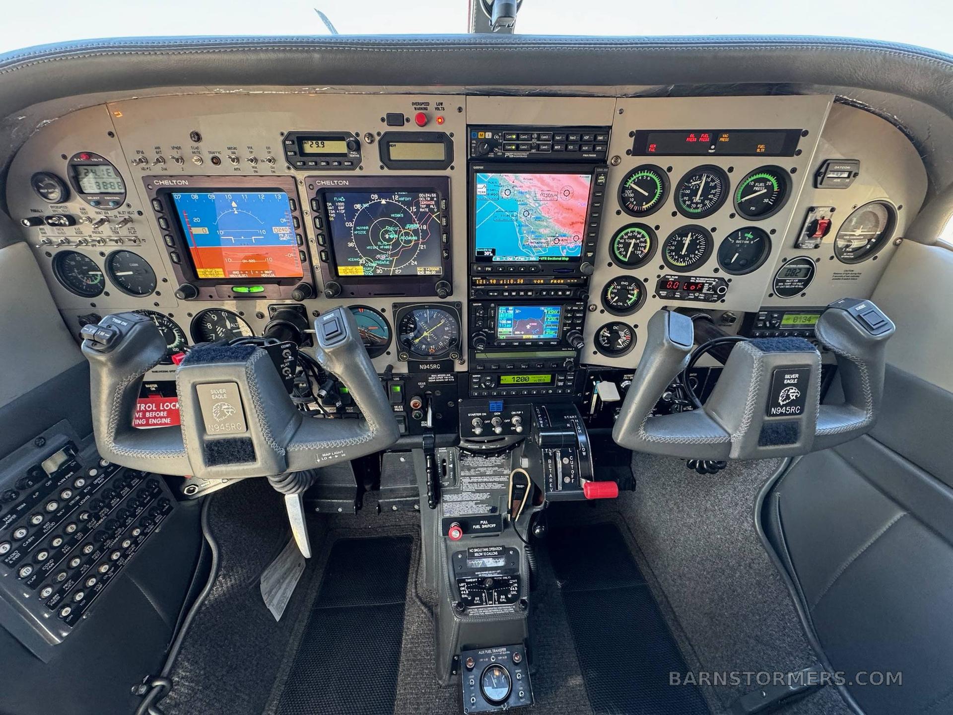 1978 Cessna 210 thumbnail 5