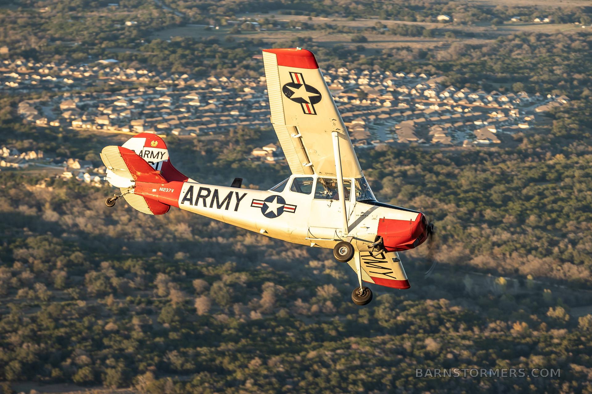 2001 Cessna thumbnail 2