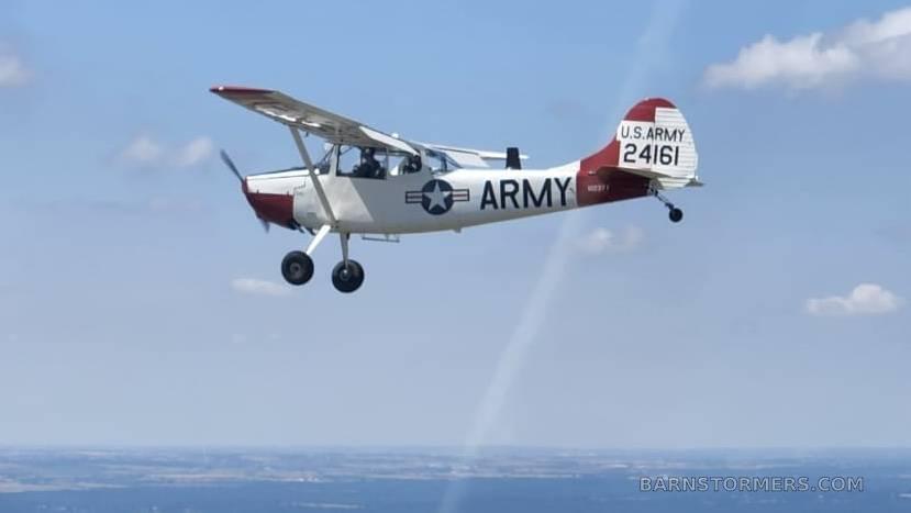 2001 Cessna thumbnail 3