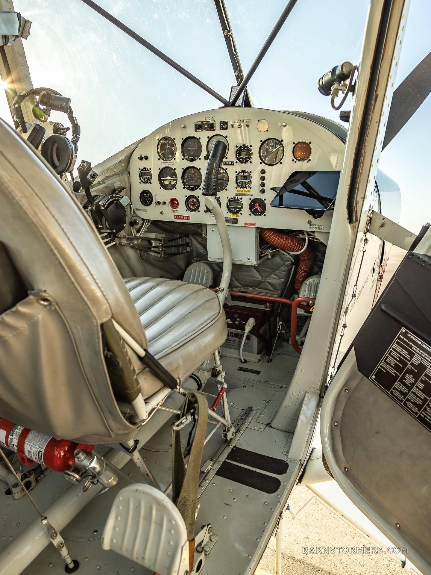 2001 Cessna thumbnail 4