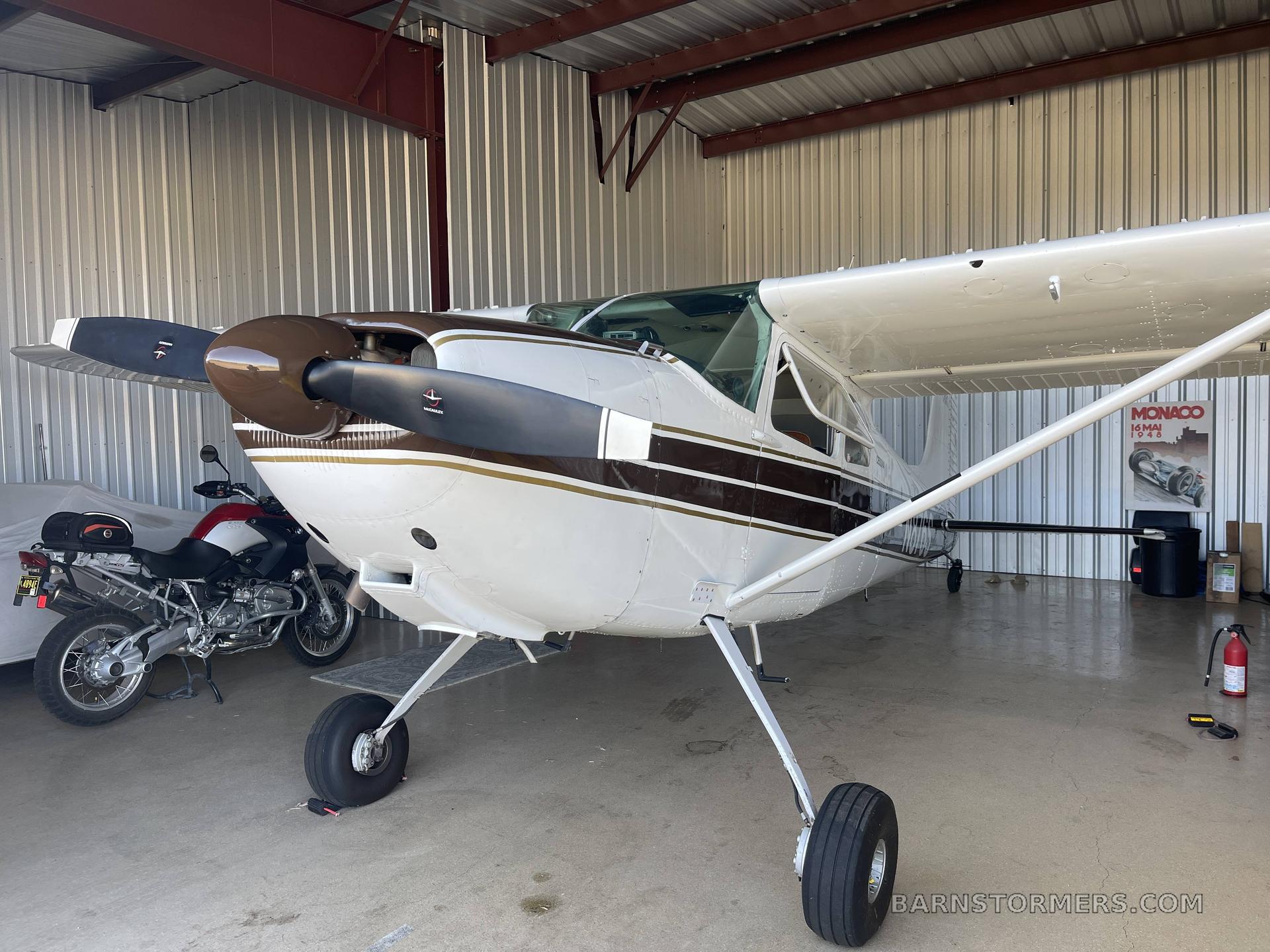 1957 Cessna 180 thumbnail 4