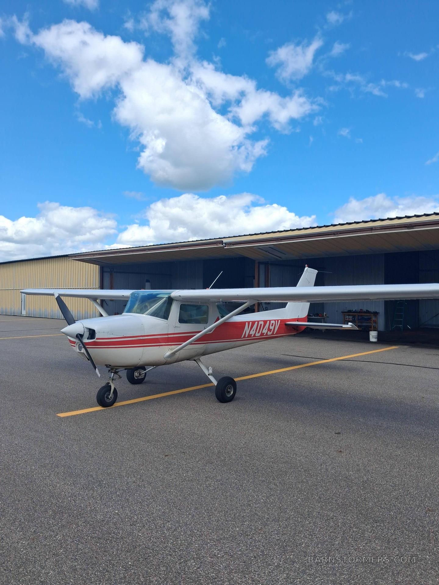 Cessna 150 thumbnail 2