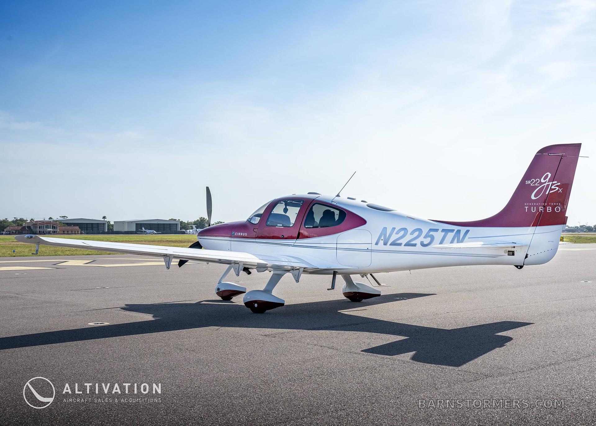 2008 Cirrus SR22 thumbnail 2
