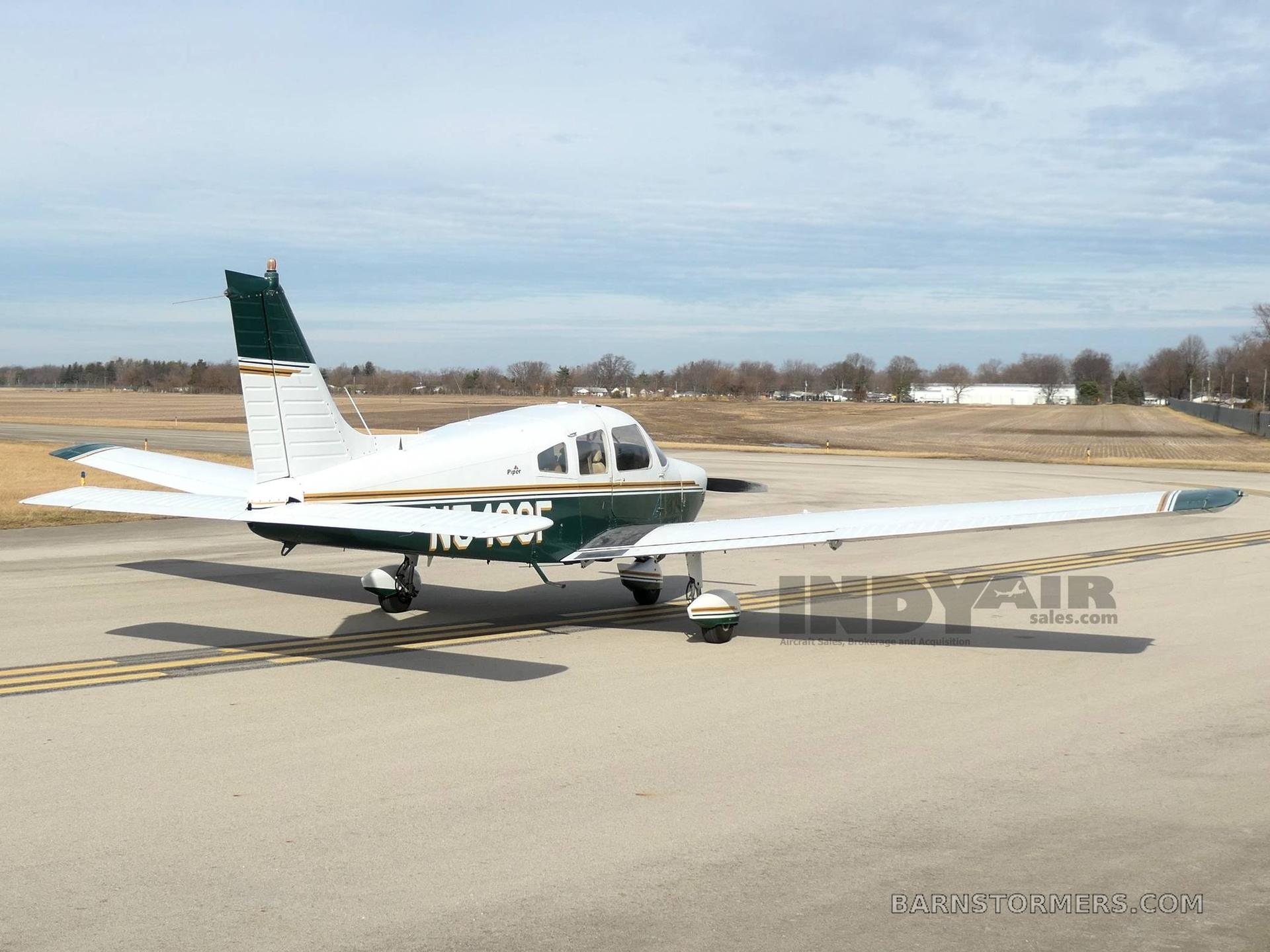 1977 Piper Archer thumbnail 5