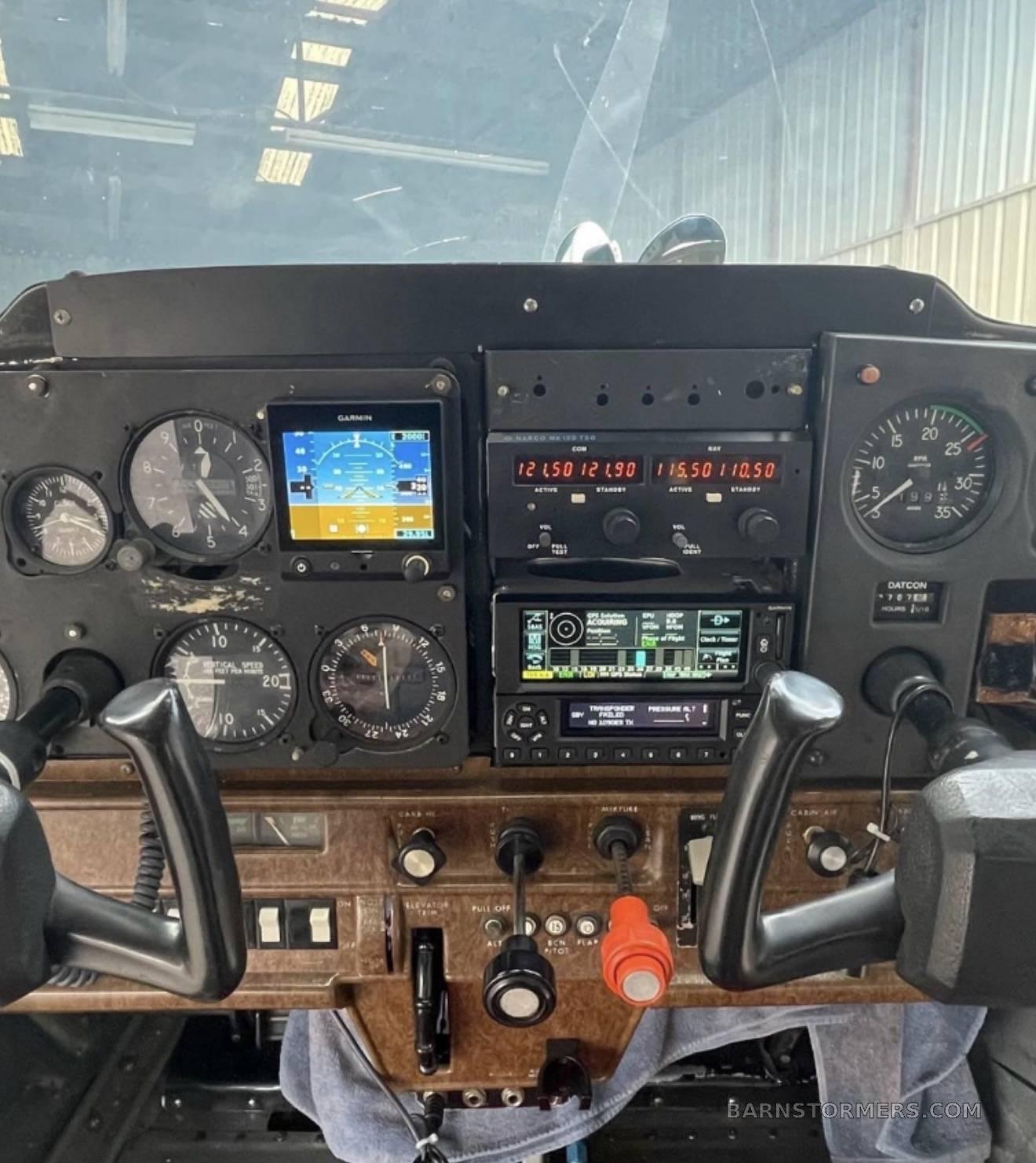 1981 Cessna 152 thumbnail 2