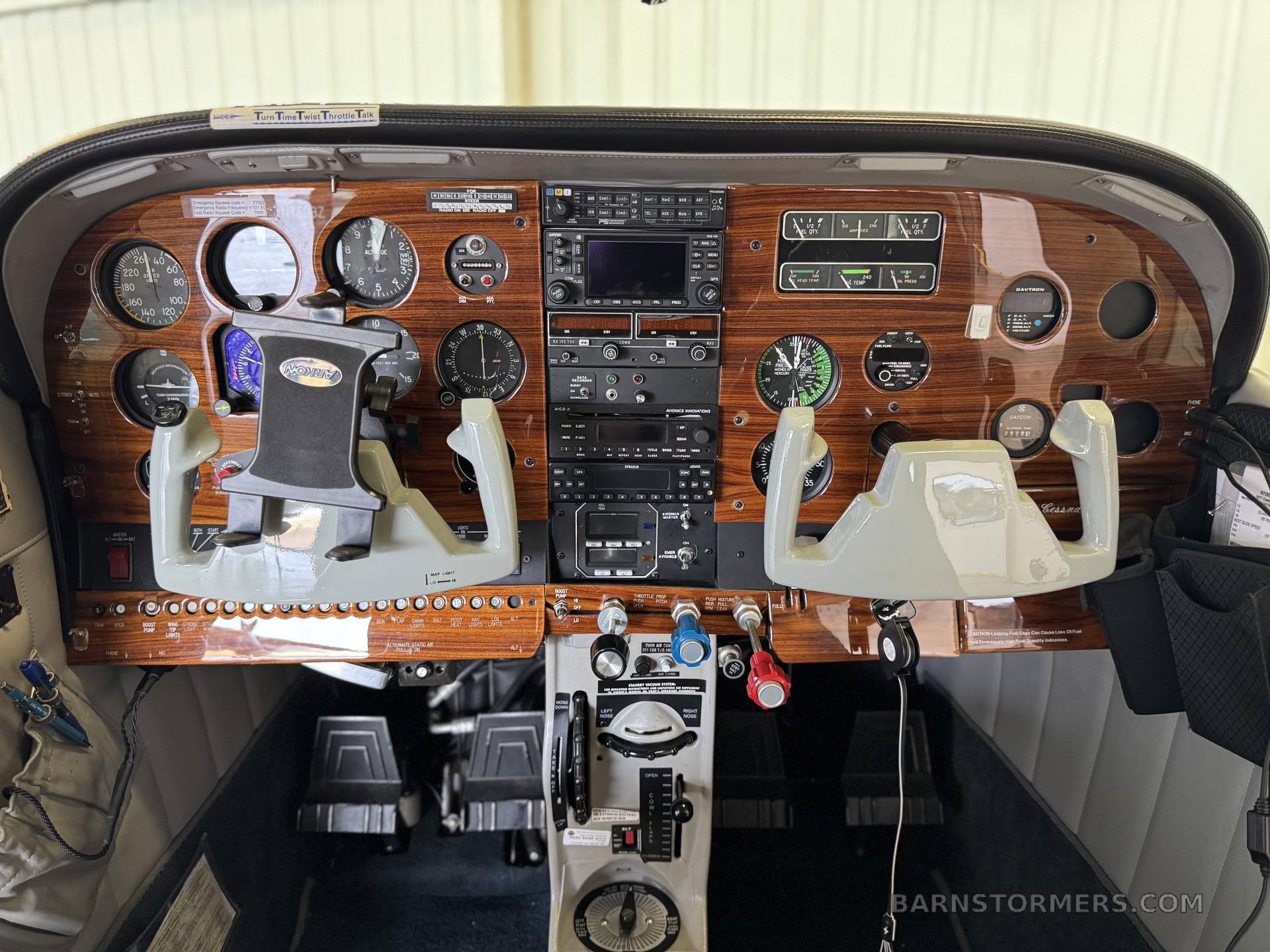 1977 Cessna 182Q SKYLANE — photo 3