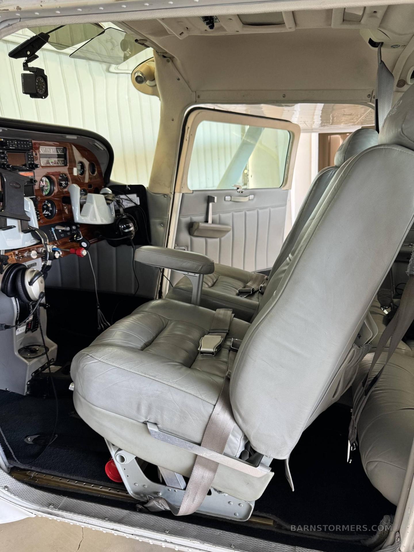 1977 Cessna 182Q SKYLANE — photo 4
