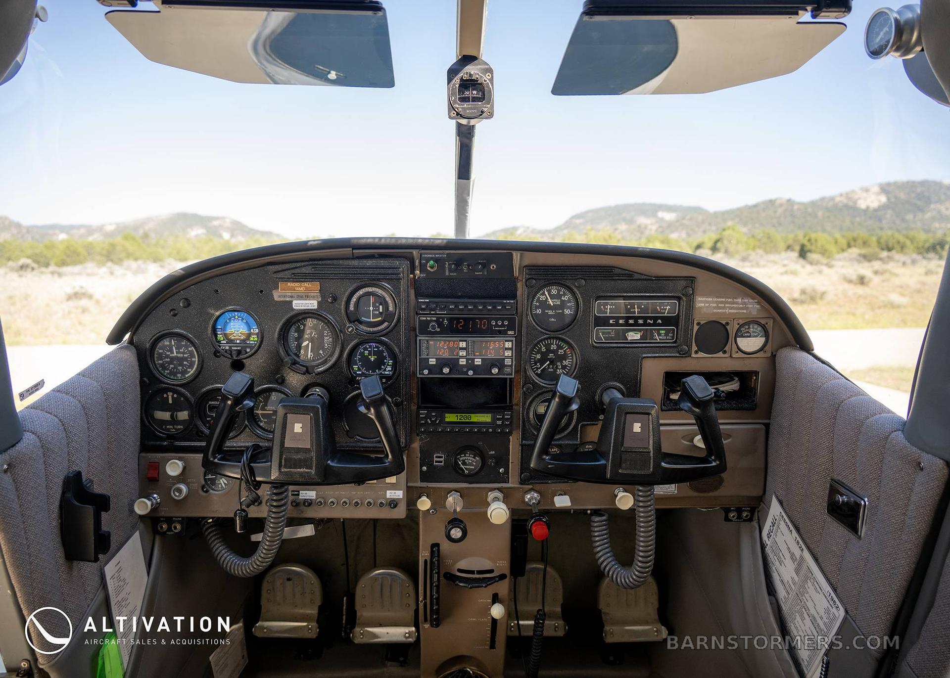 1962 CESSNA 182 STOL 5