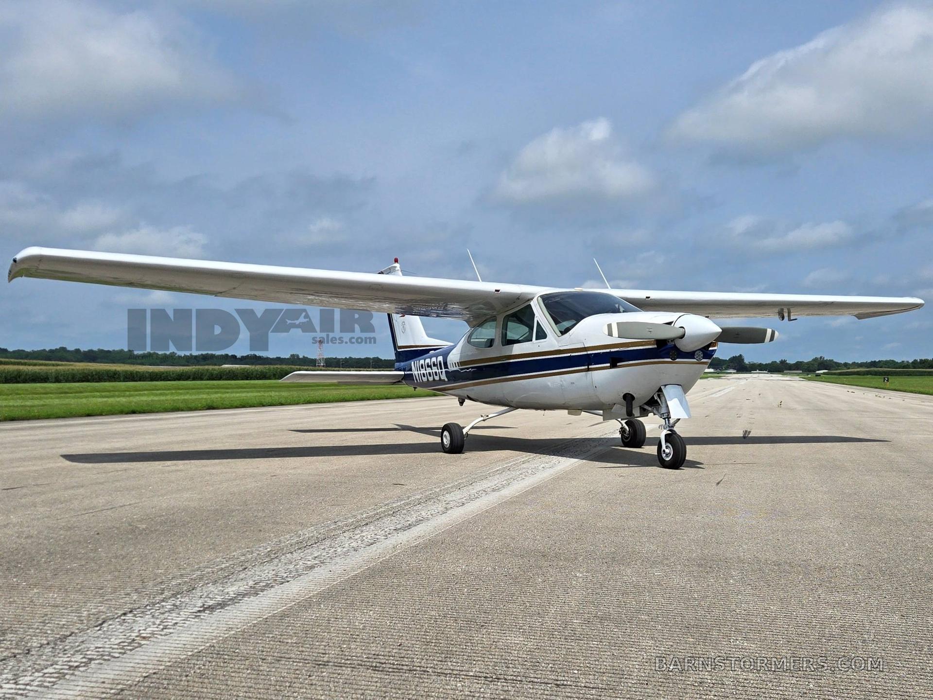 CESSNA 177RG 4