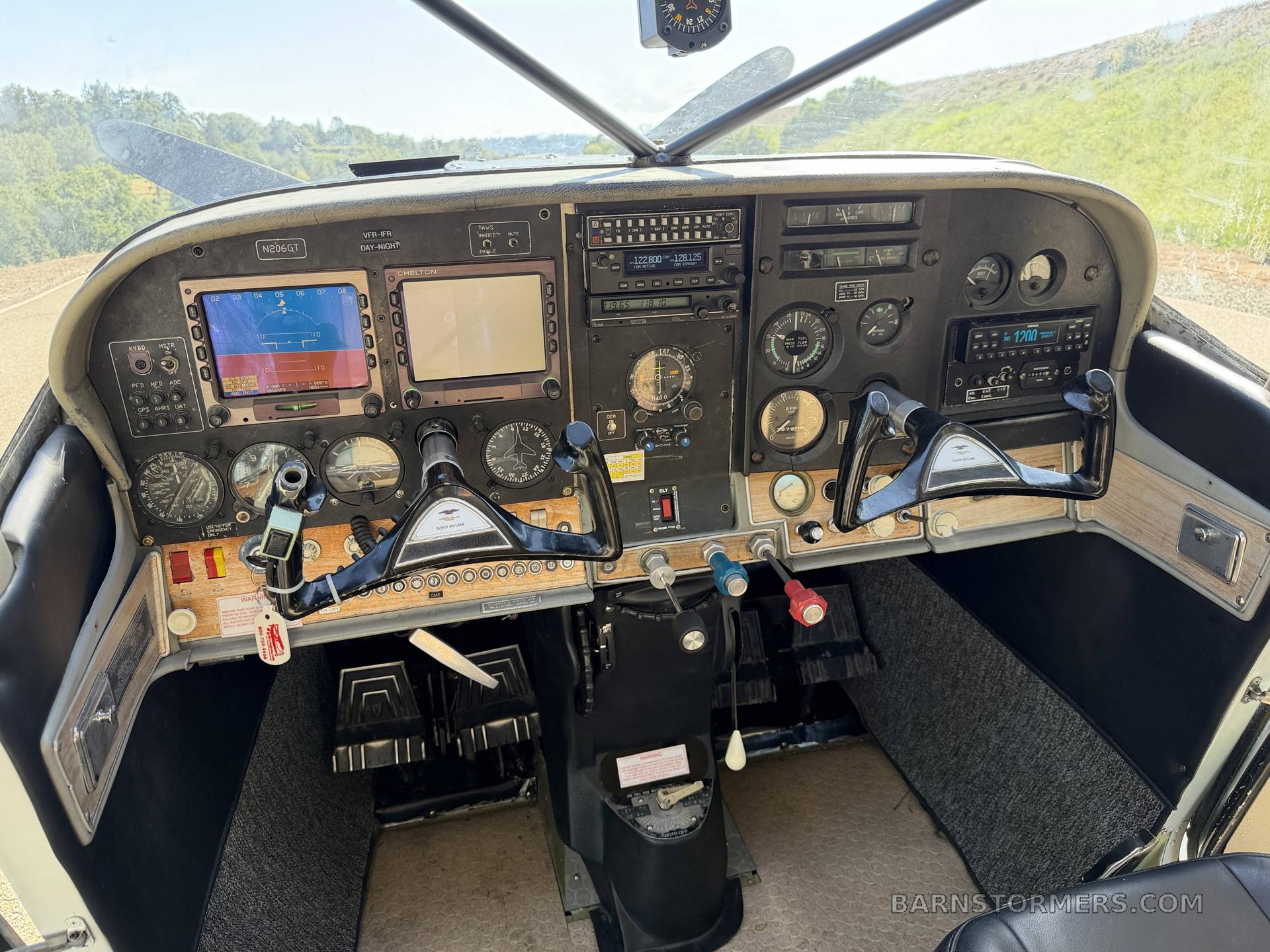 1967 Cessna 206 thumbnail 2