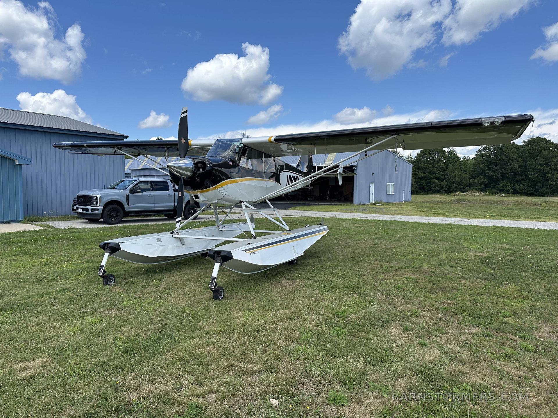 2010 Float Plane thumbnail 4