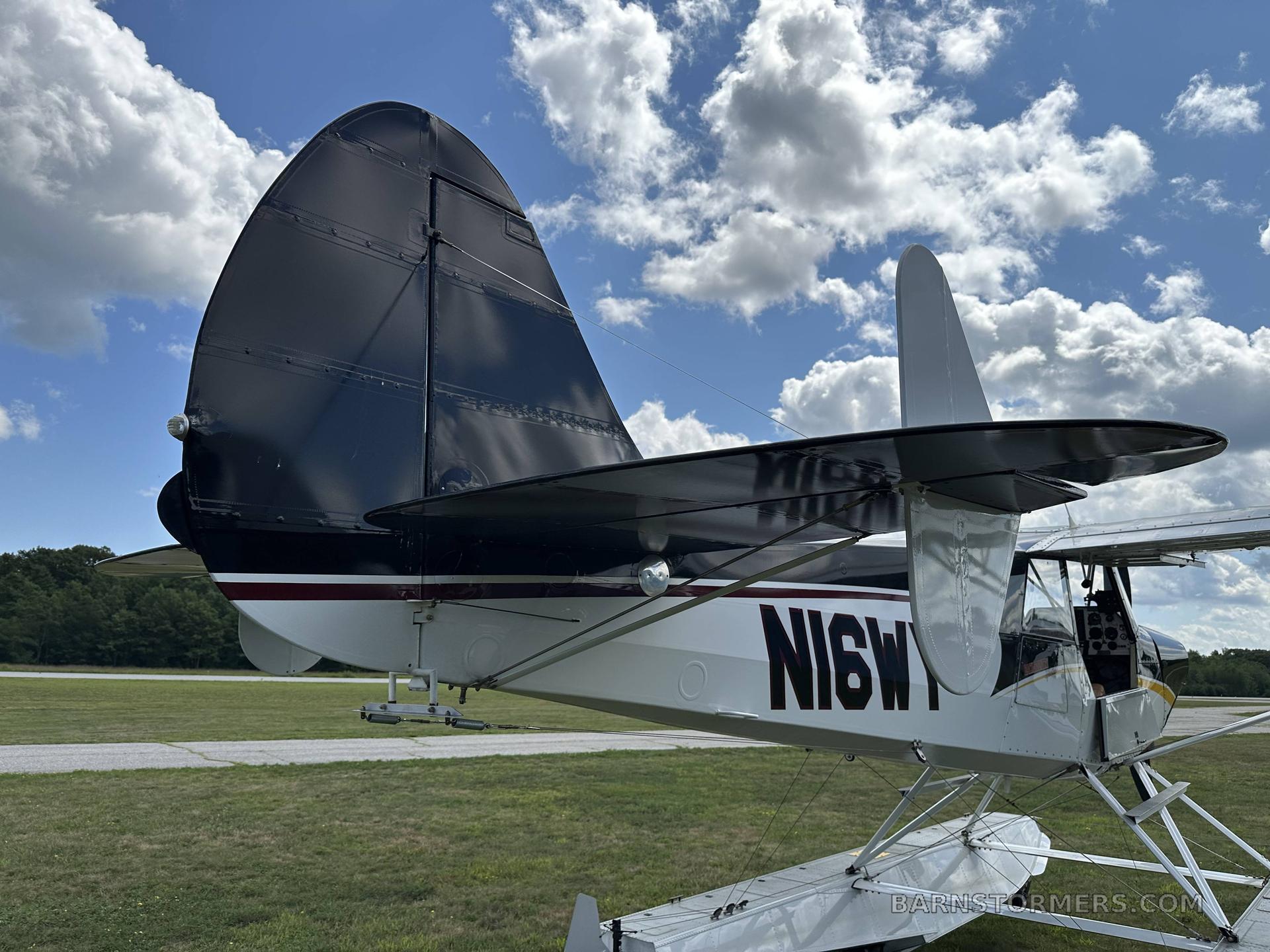 2010 Aviat Aircraft Husky A-1C-180, photo 7