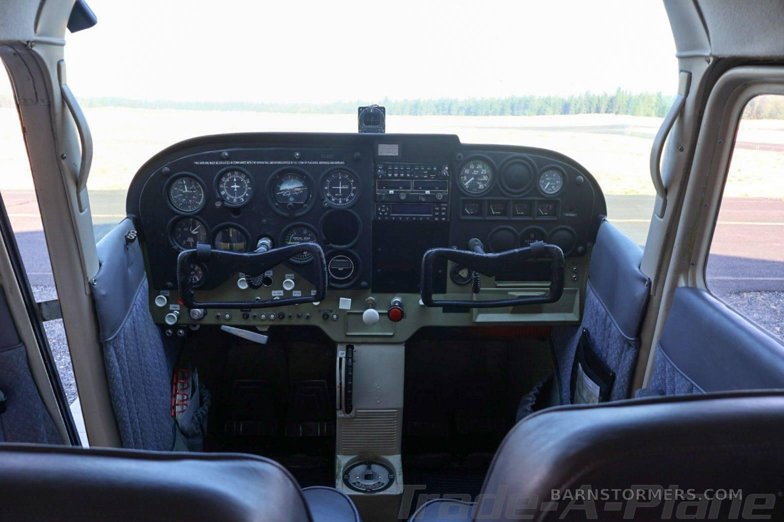 1966 Cessna 172 thumbnail 4