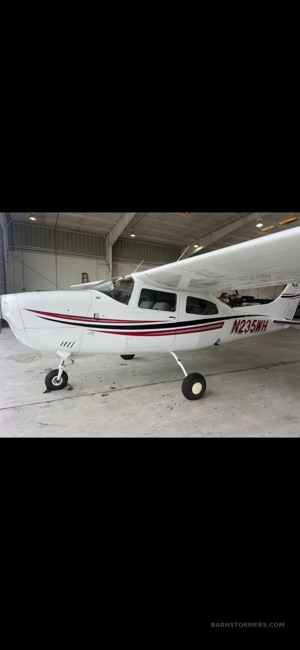 1977 Cessna 210 thumbnail 3