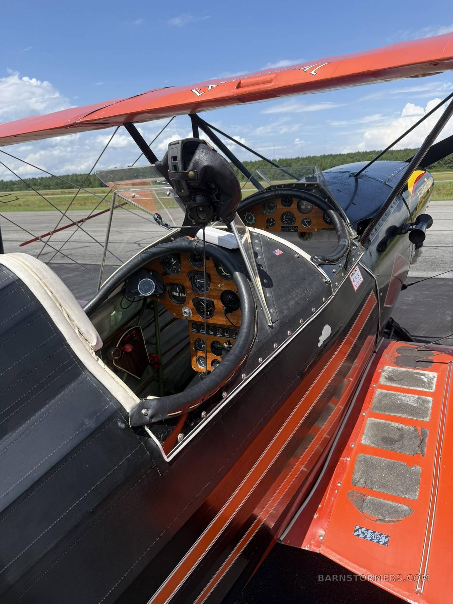 SA-300 STARDUSTER TOO 3