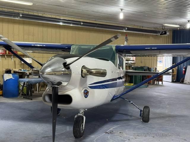 2026 Cessna 206 thumbnail 4