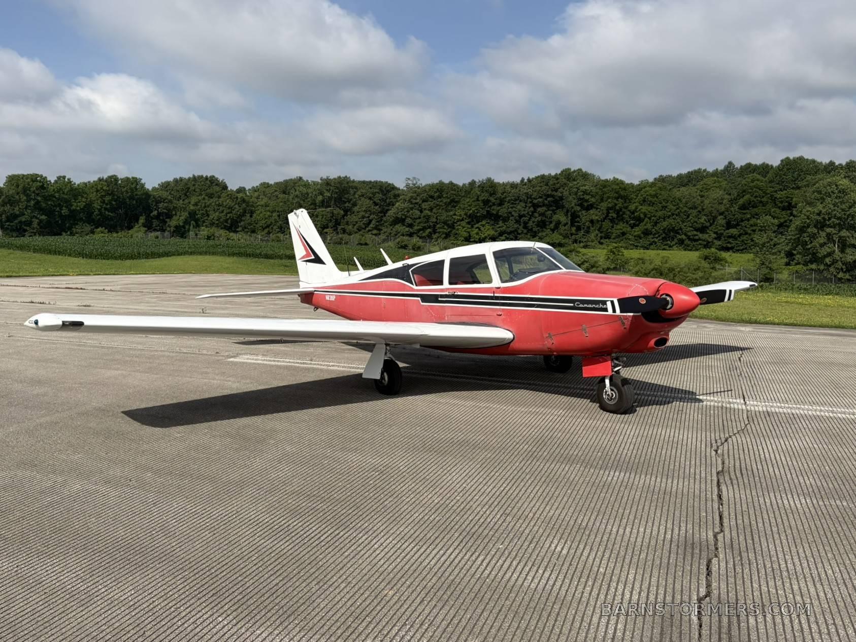 Piper Comanche thumbnail 2