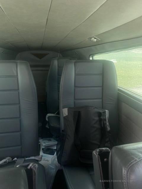 2000 Cessna 310 thumbnail 4