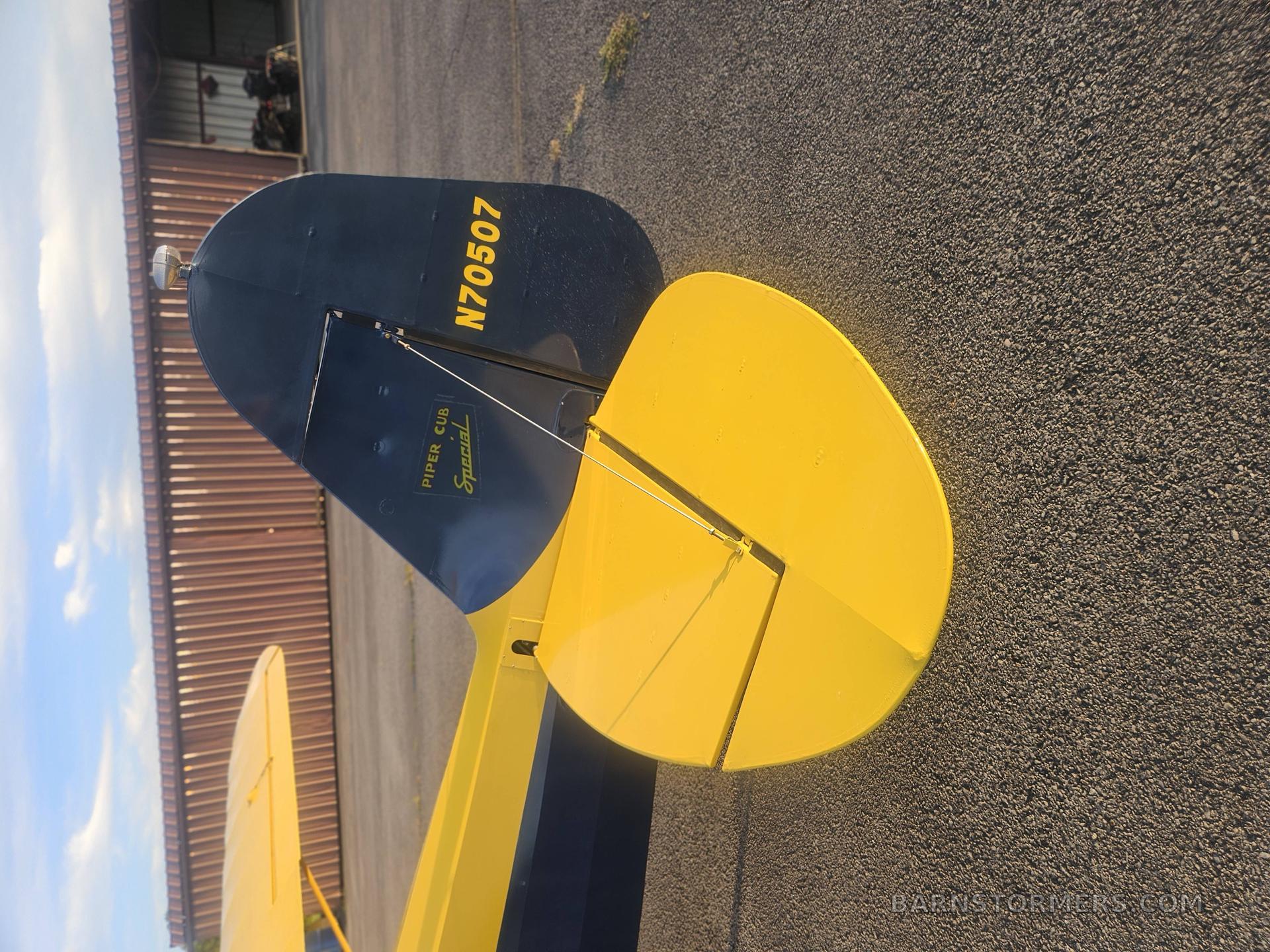 PIPER PA11 CUB SPECIAL 4