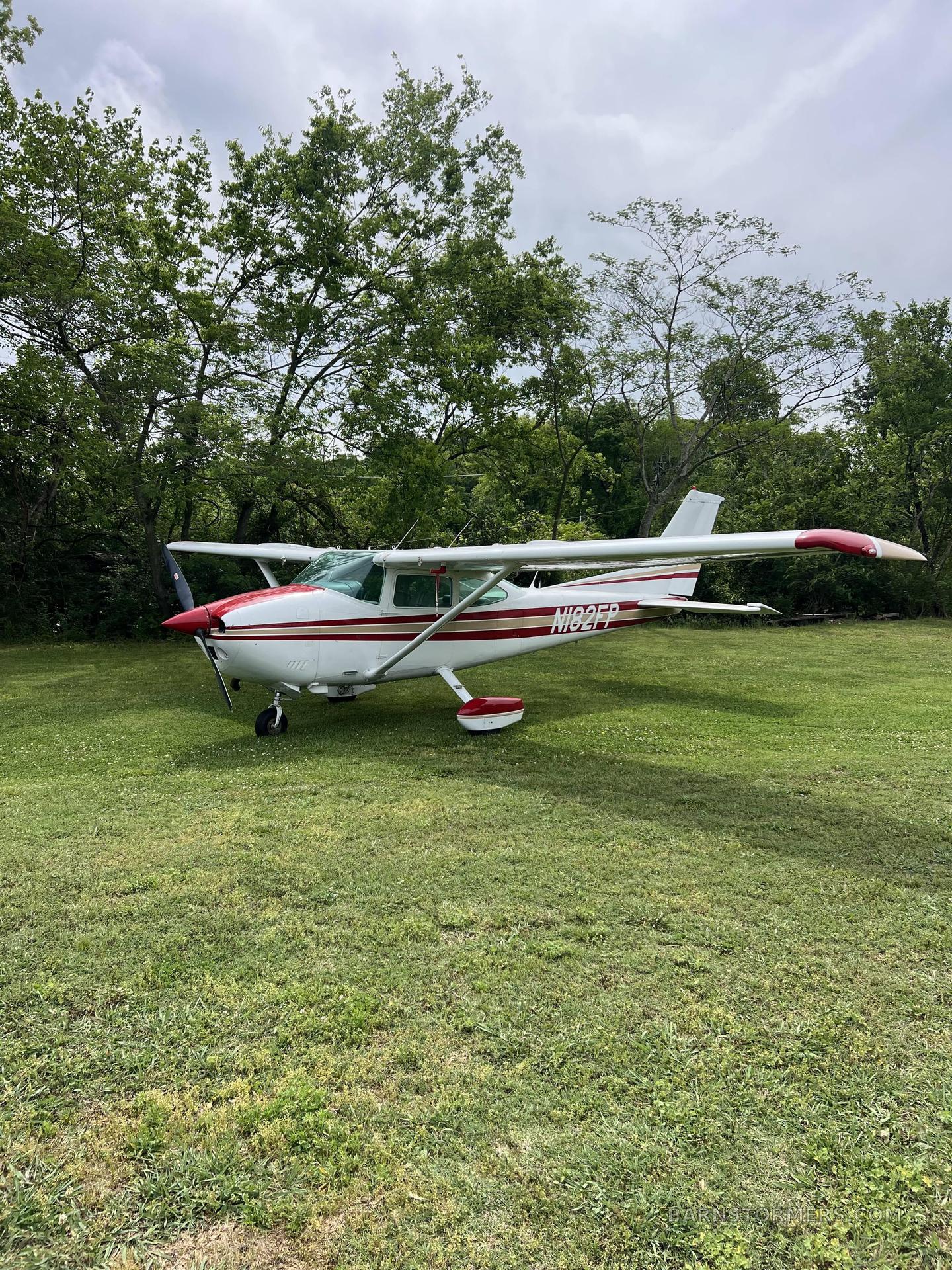 1976 Cessna 182 thumbnail 2