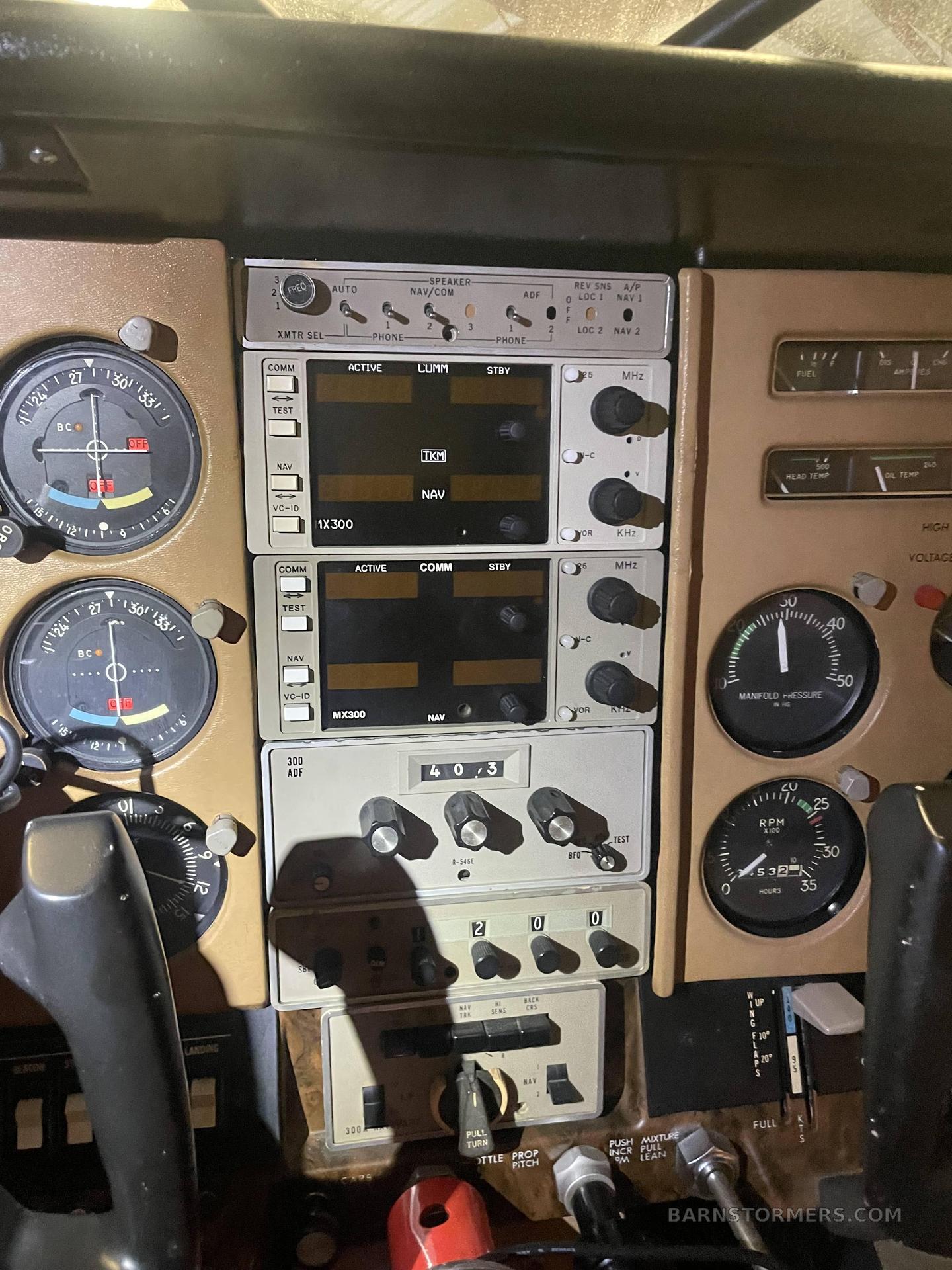 1976 Cessna 182 thumbnail 5