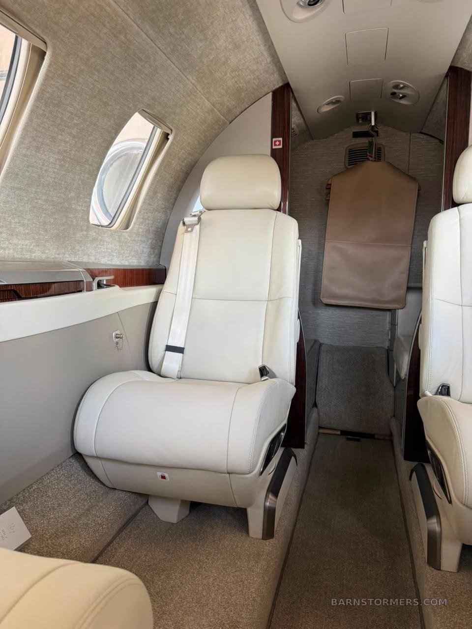 2015 CITATION M2 - ONLY 550H 4