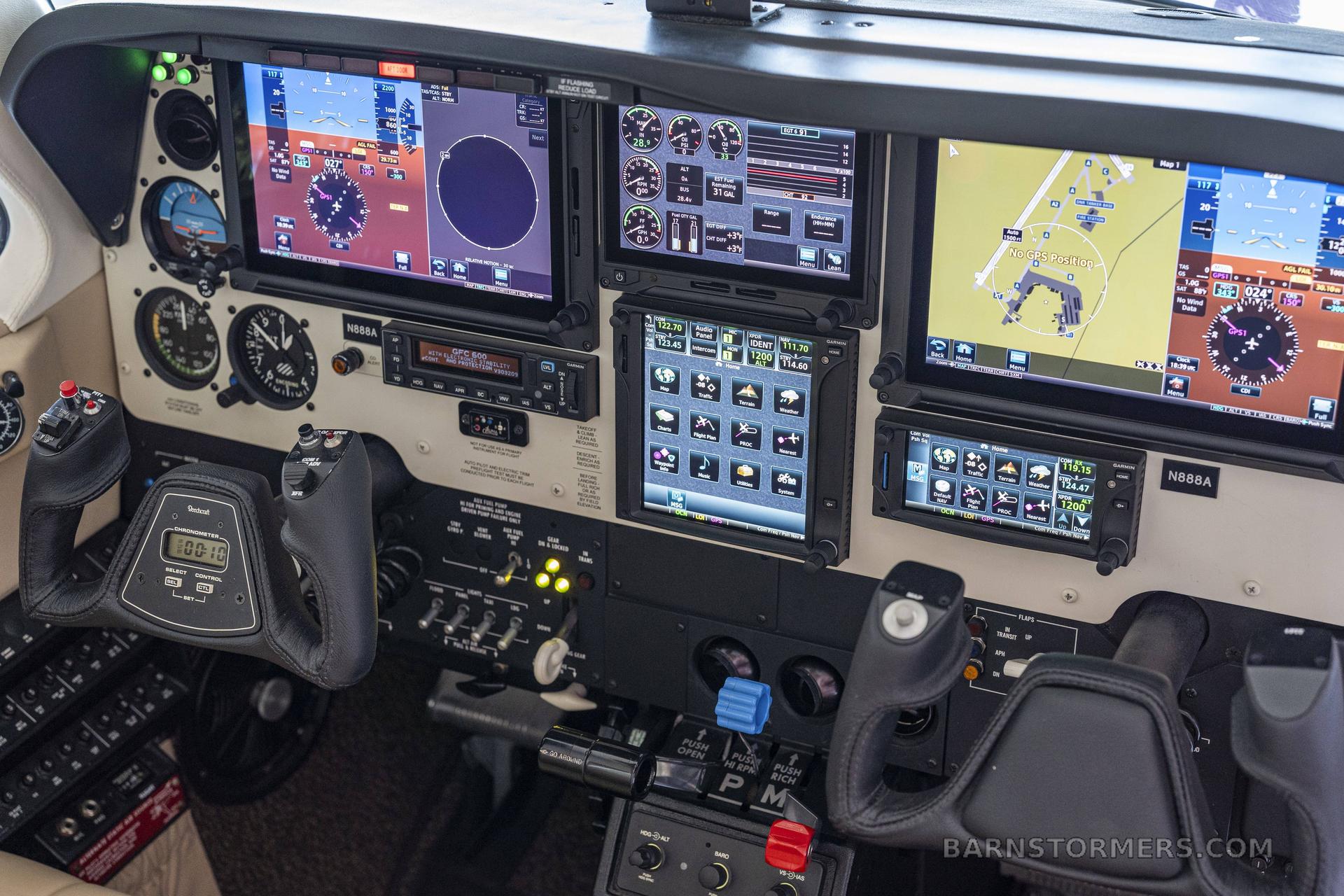 2000 Beechcraft A36 thumbnail 3