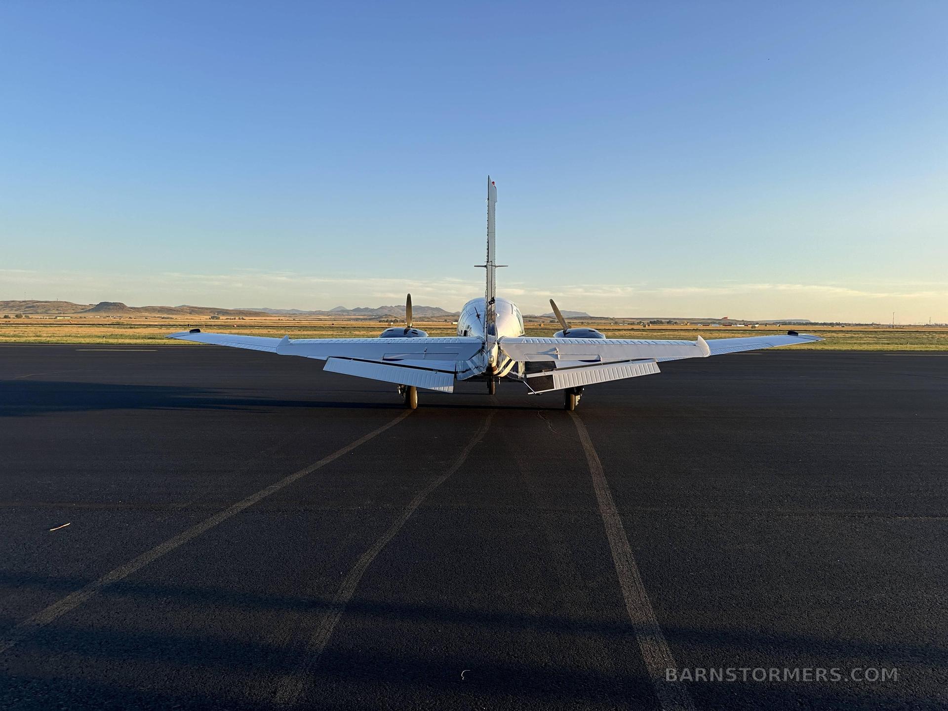 1979 Beechcraft Baron thumbnail 2