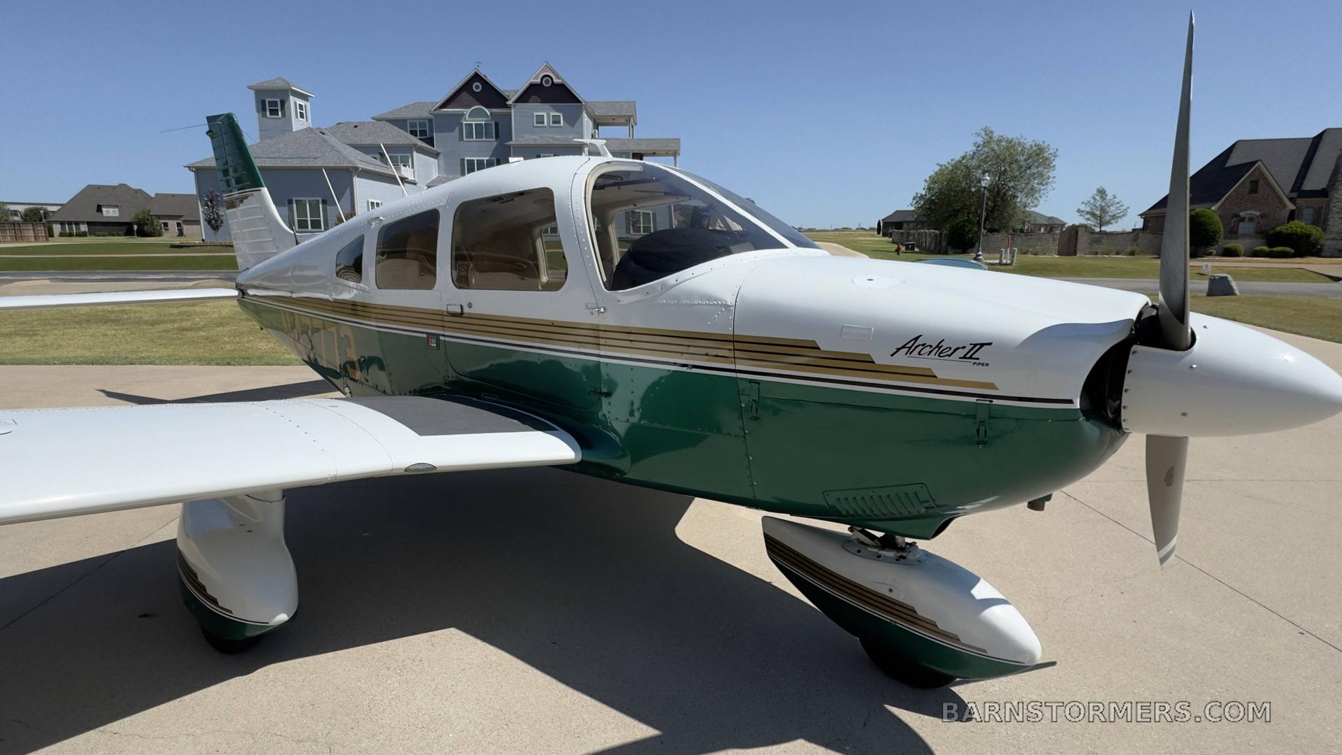 1977 Piper Archer thumbnail 2