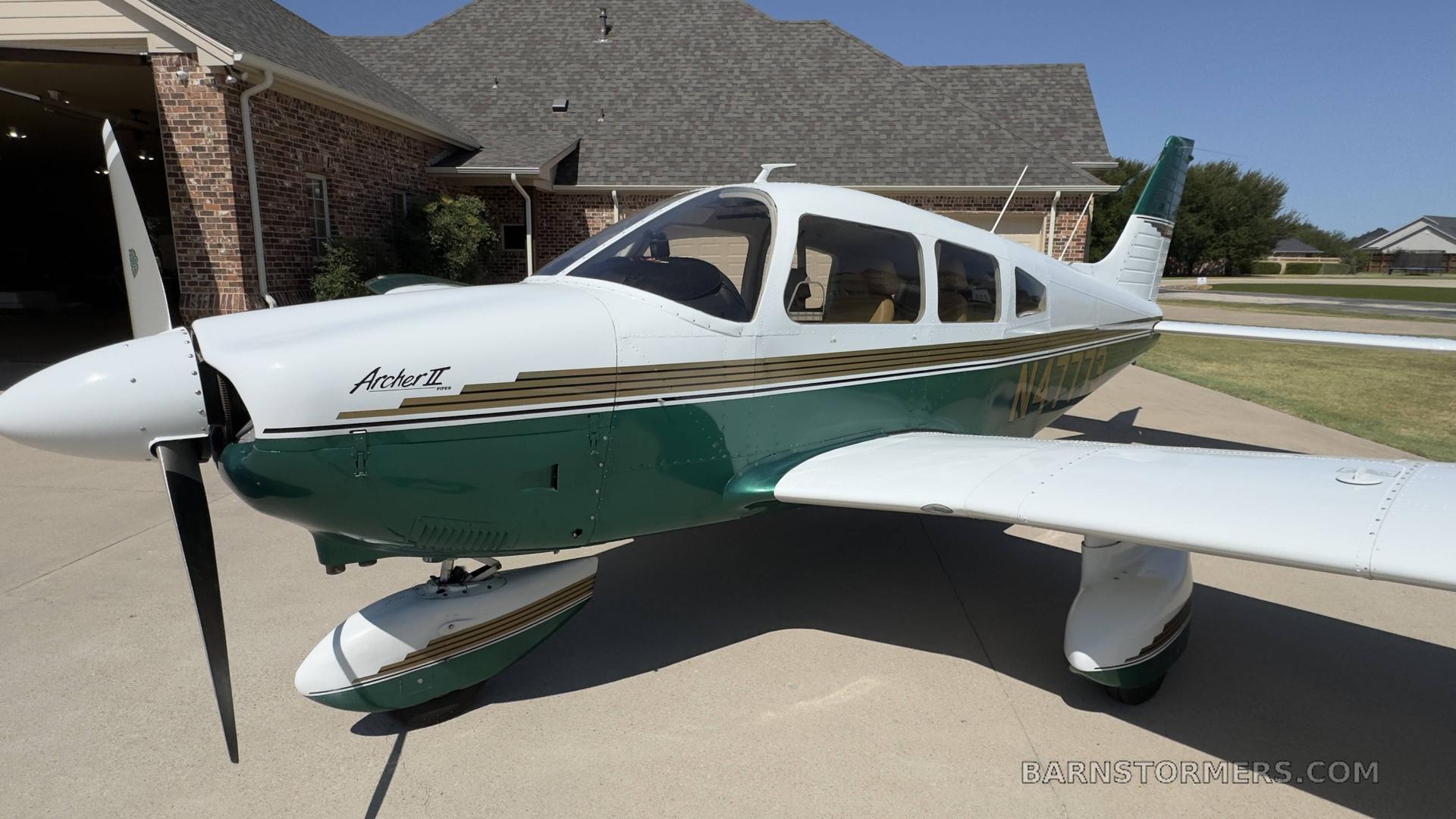 1977 Piper Archer thumbnail 3