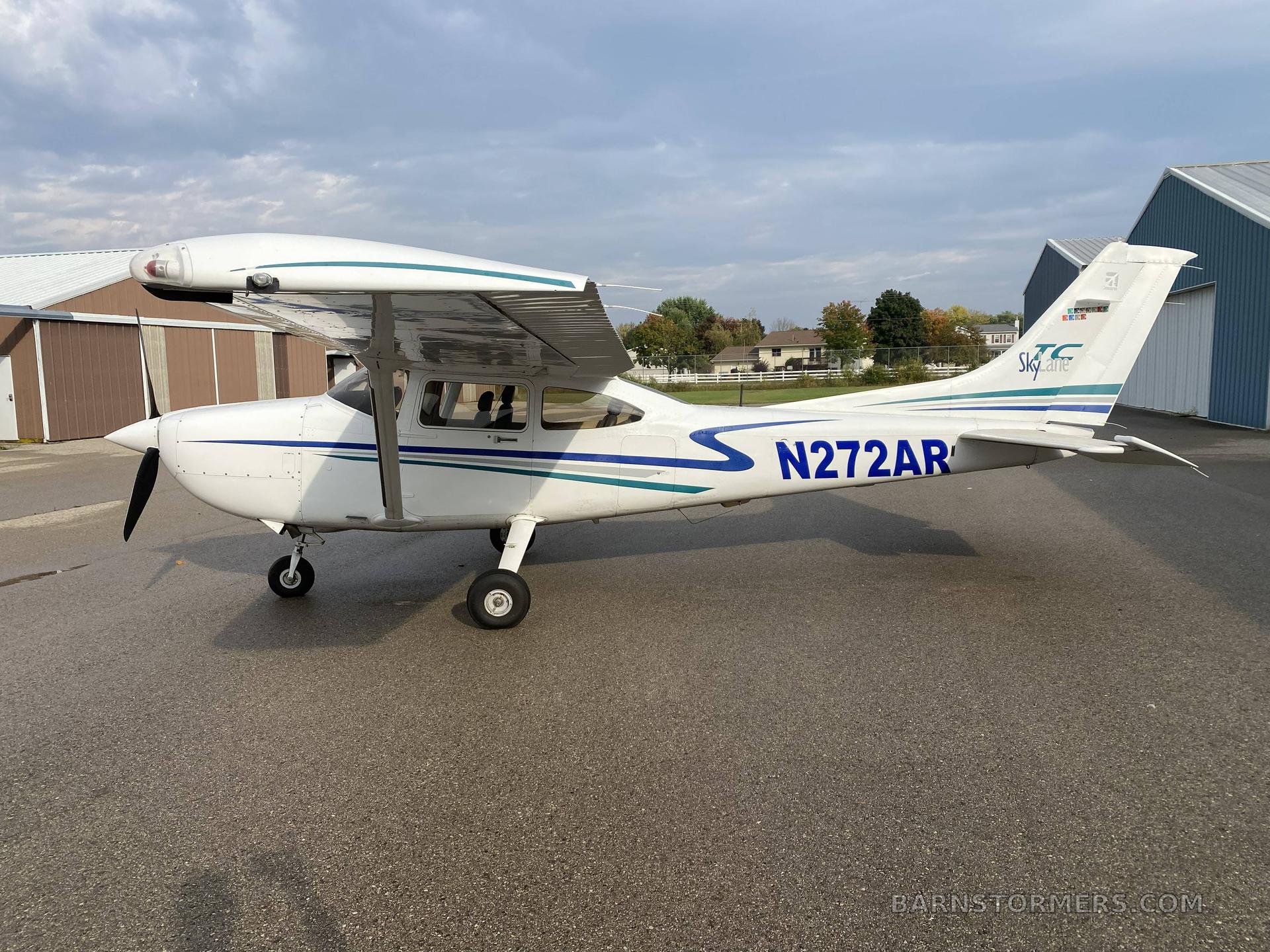 2001 Cessna 182 thumbnail 2
