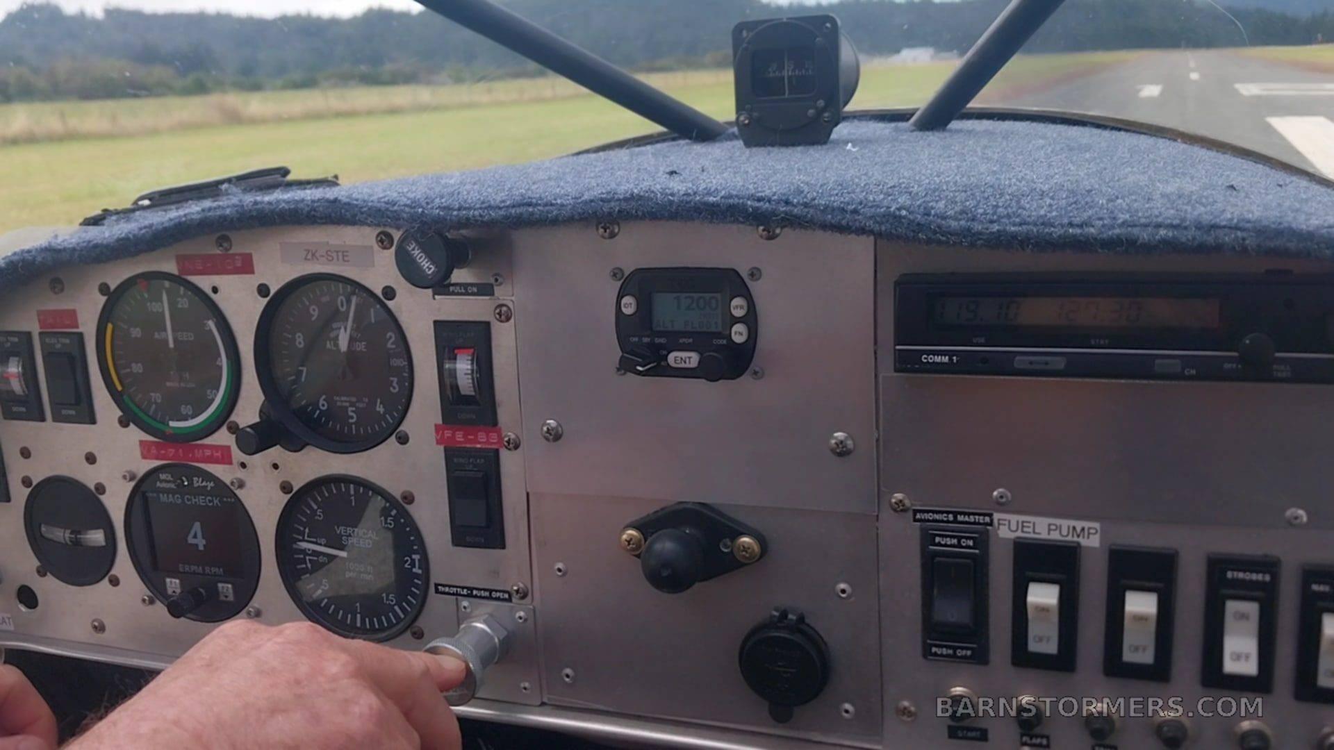 ZK-STE ZENITH CH701 4