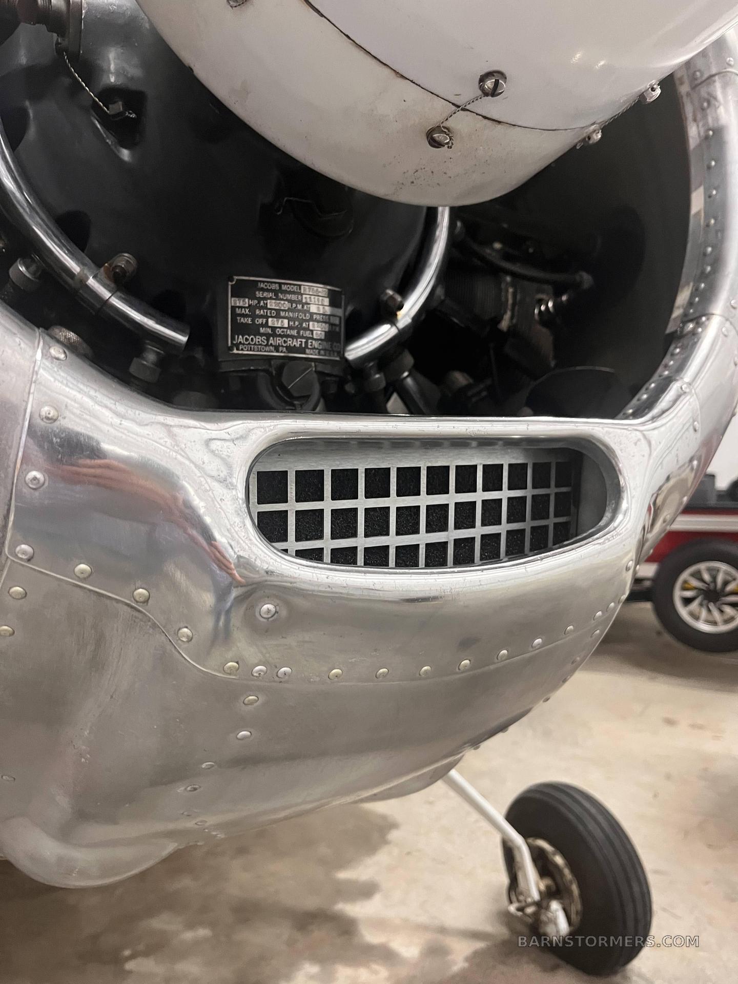 1954 Cessna 195 thumbnail 3